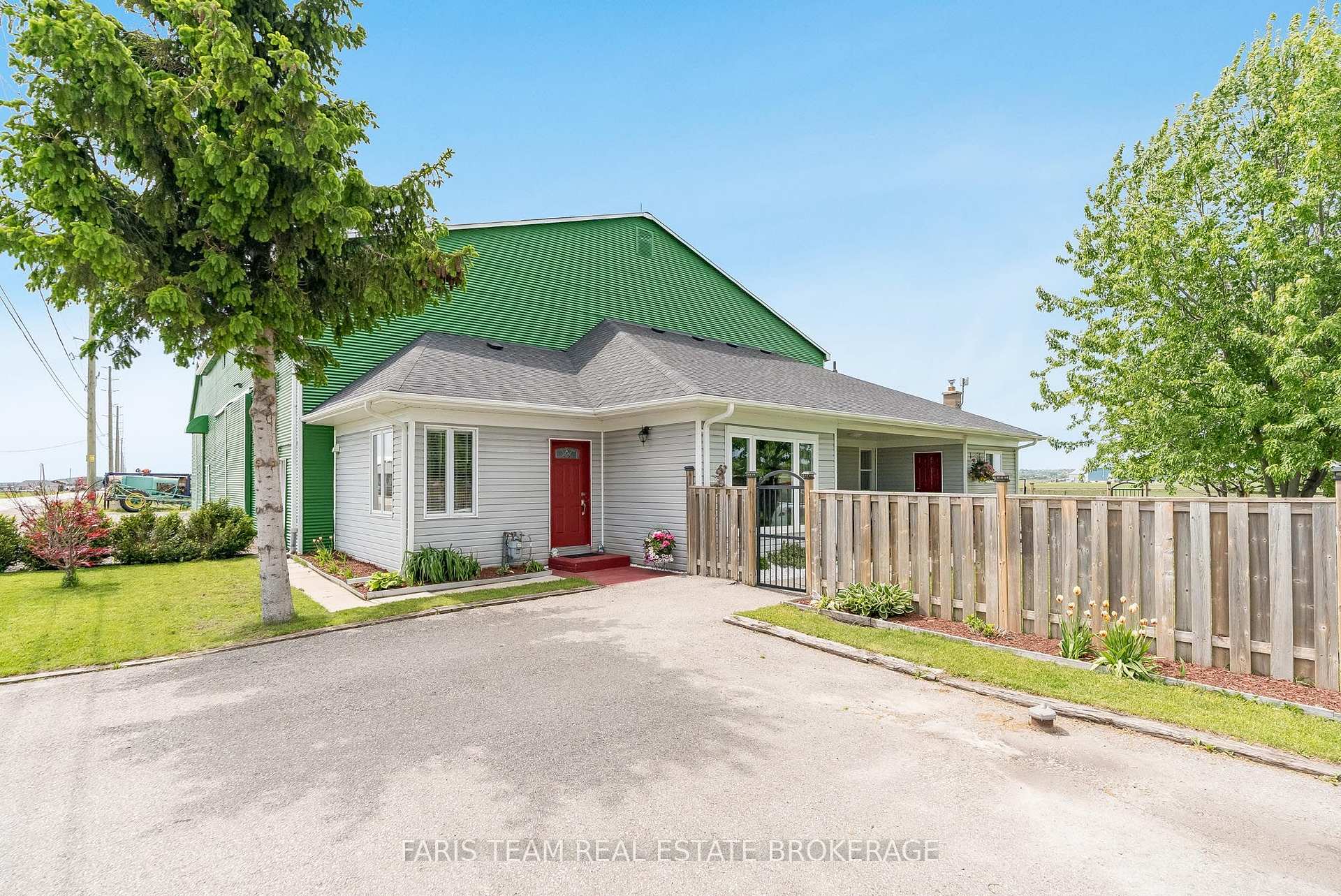 Photo 2 of 240 King Street, King, Rural King — HOMEH