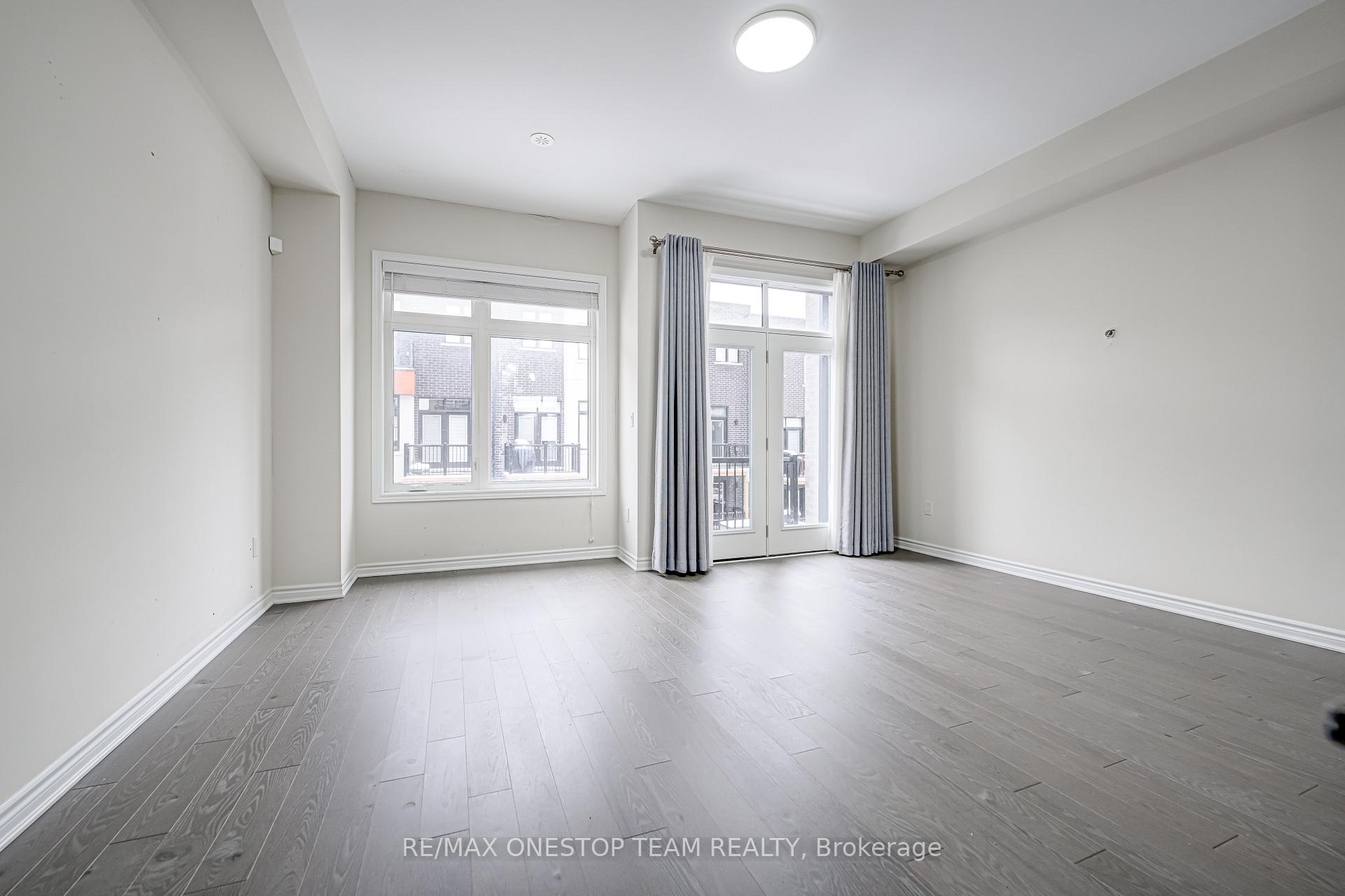 Photo 13 of 203 Lebovic Campus Drive, Vaughan, Patterson — HOMEH