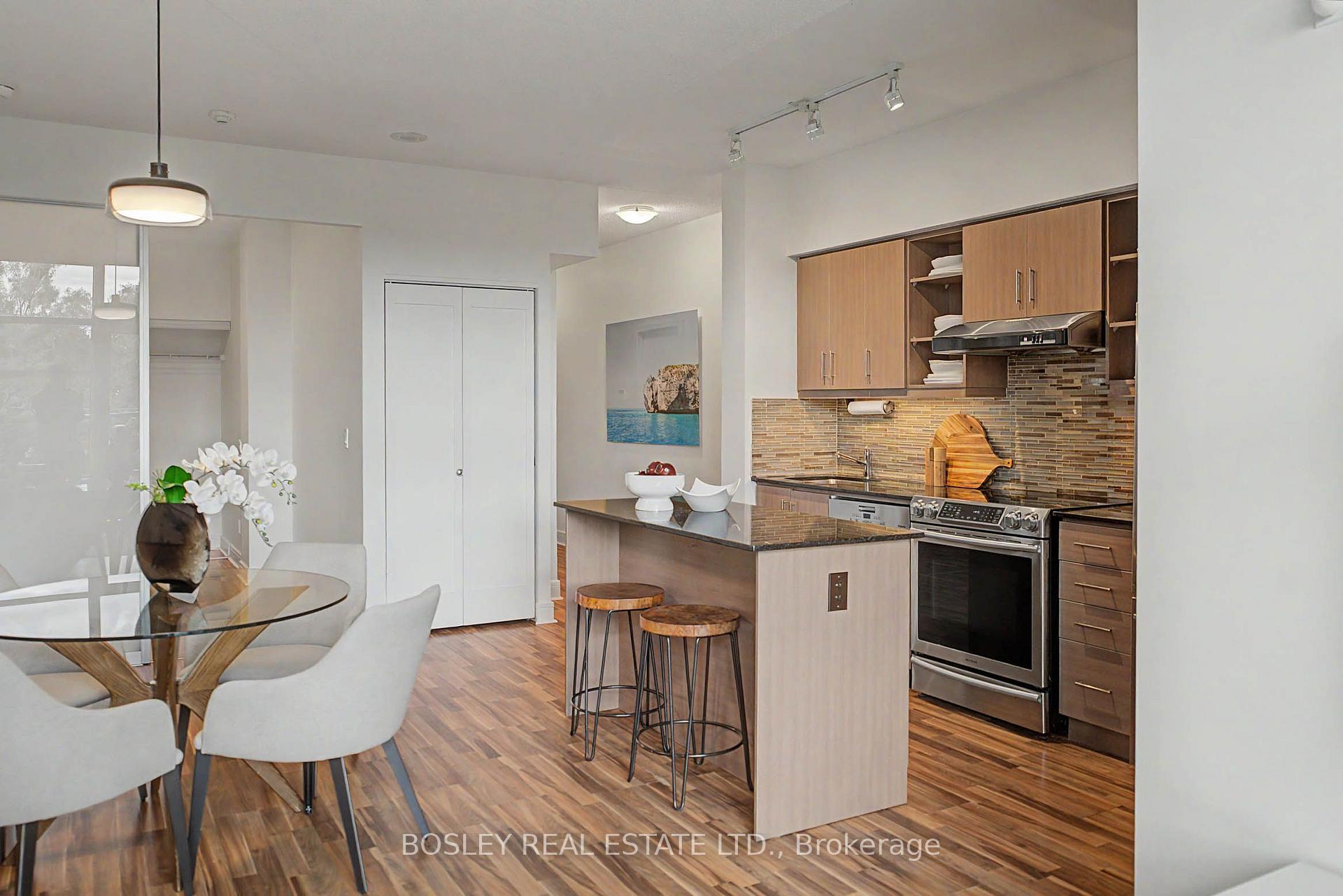 Photo 13 of Unit 125, 35 Brian Peck Crescent, Toronto, Leaside — HOMEH