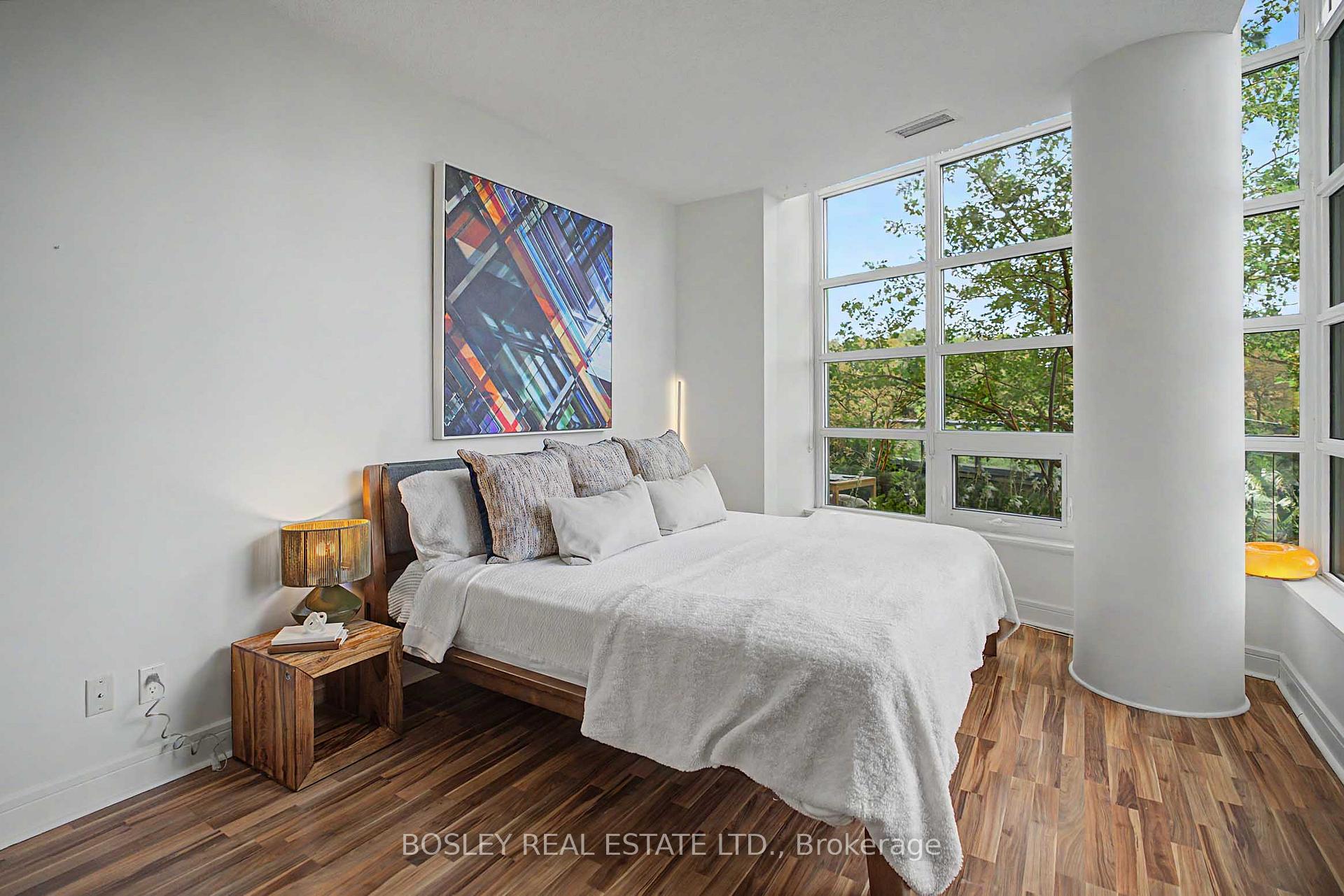 Photo 26 of Unit 125, 35 Brian Peck Crescent, Toronto, Leaside — HOMEH