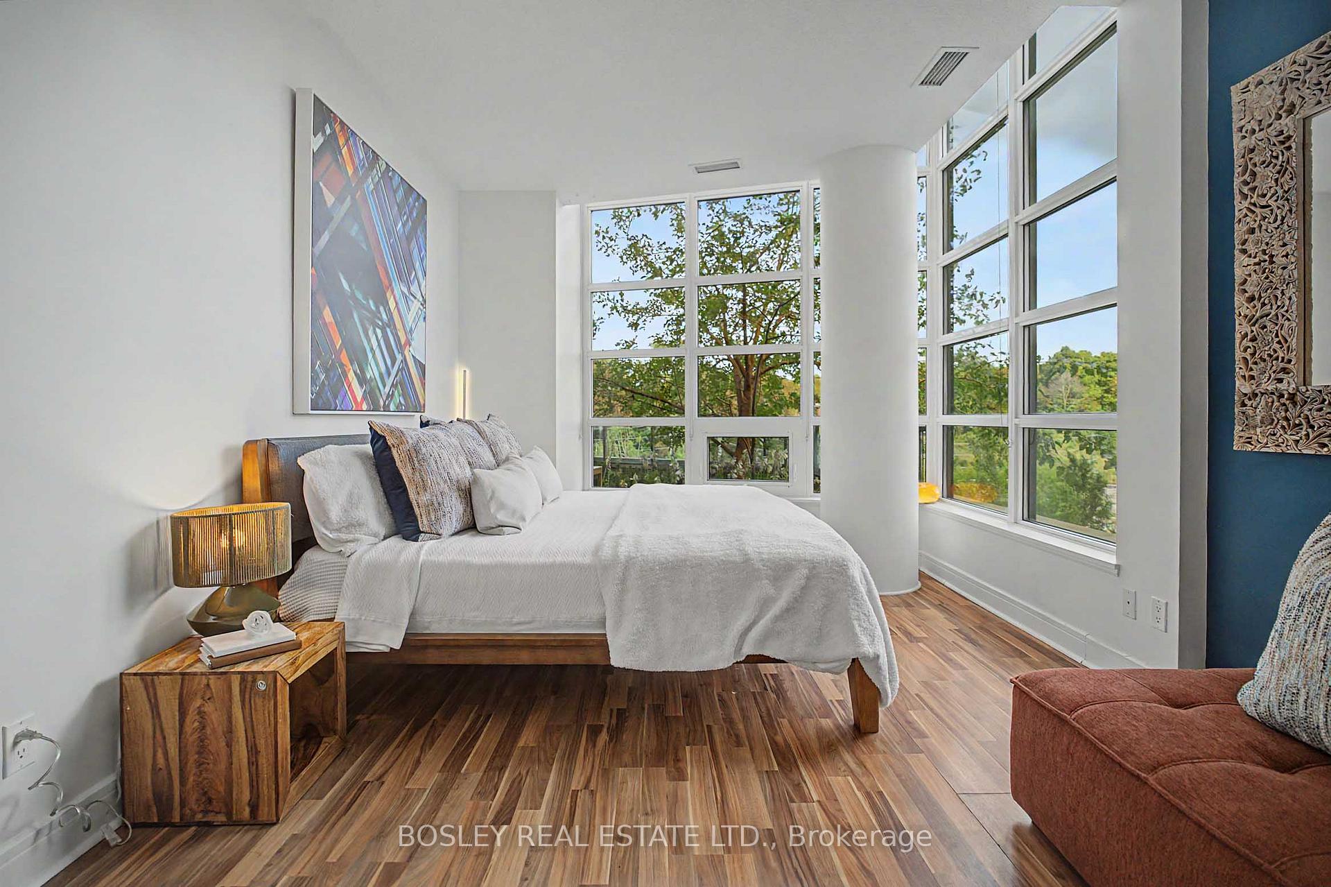 Photo 27 of Unit 125, 35 Brian Peck Crescent, Toronto, Leaside — HOMEH