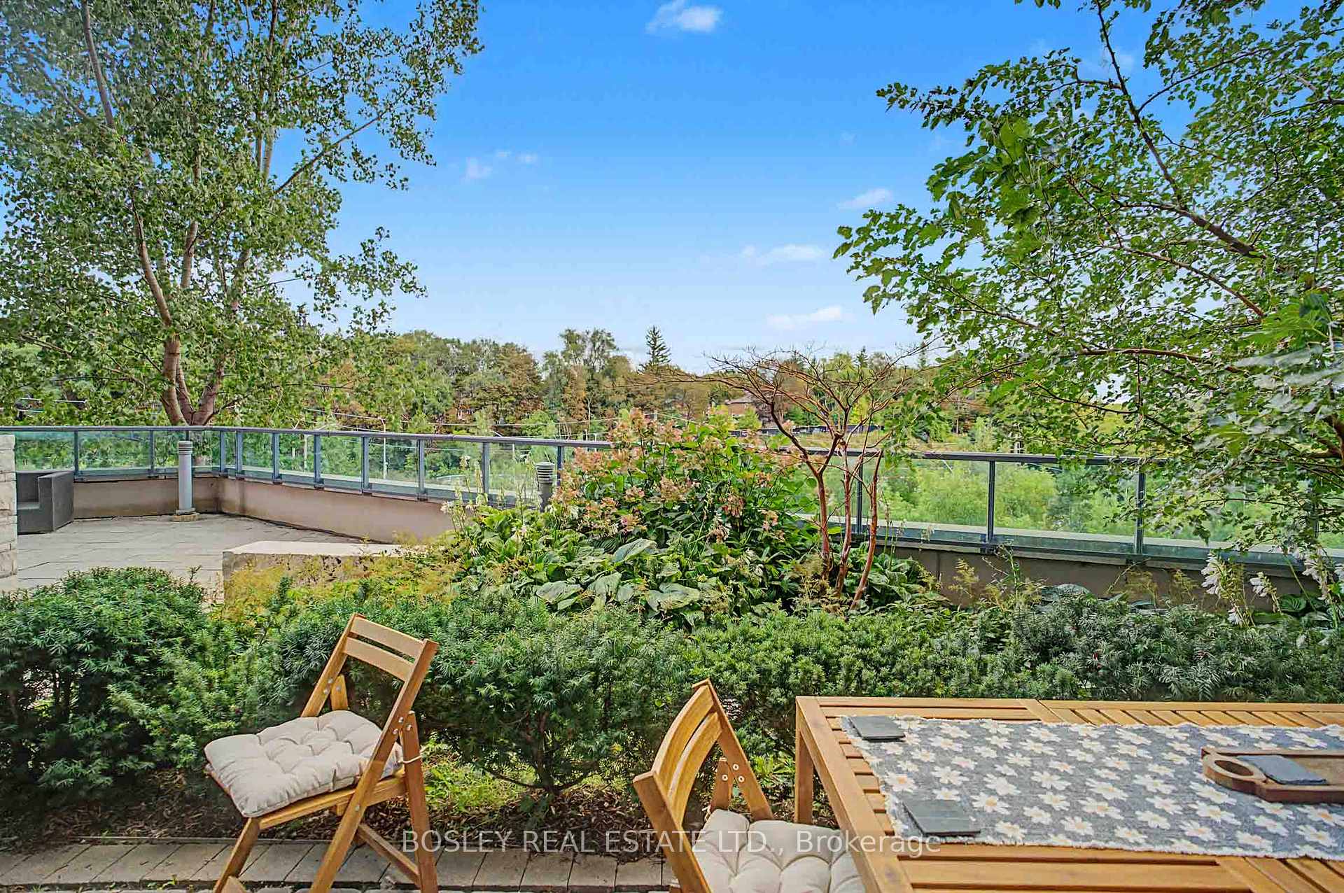 Photo 38 of Unit 125, 35 Brian Peck Crescent, Toronto, Leaside — HOMEH