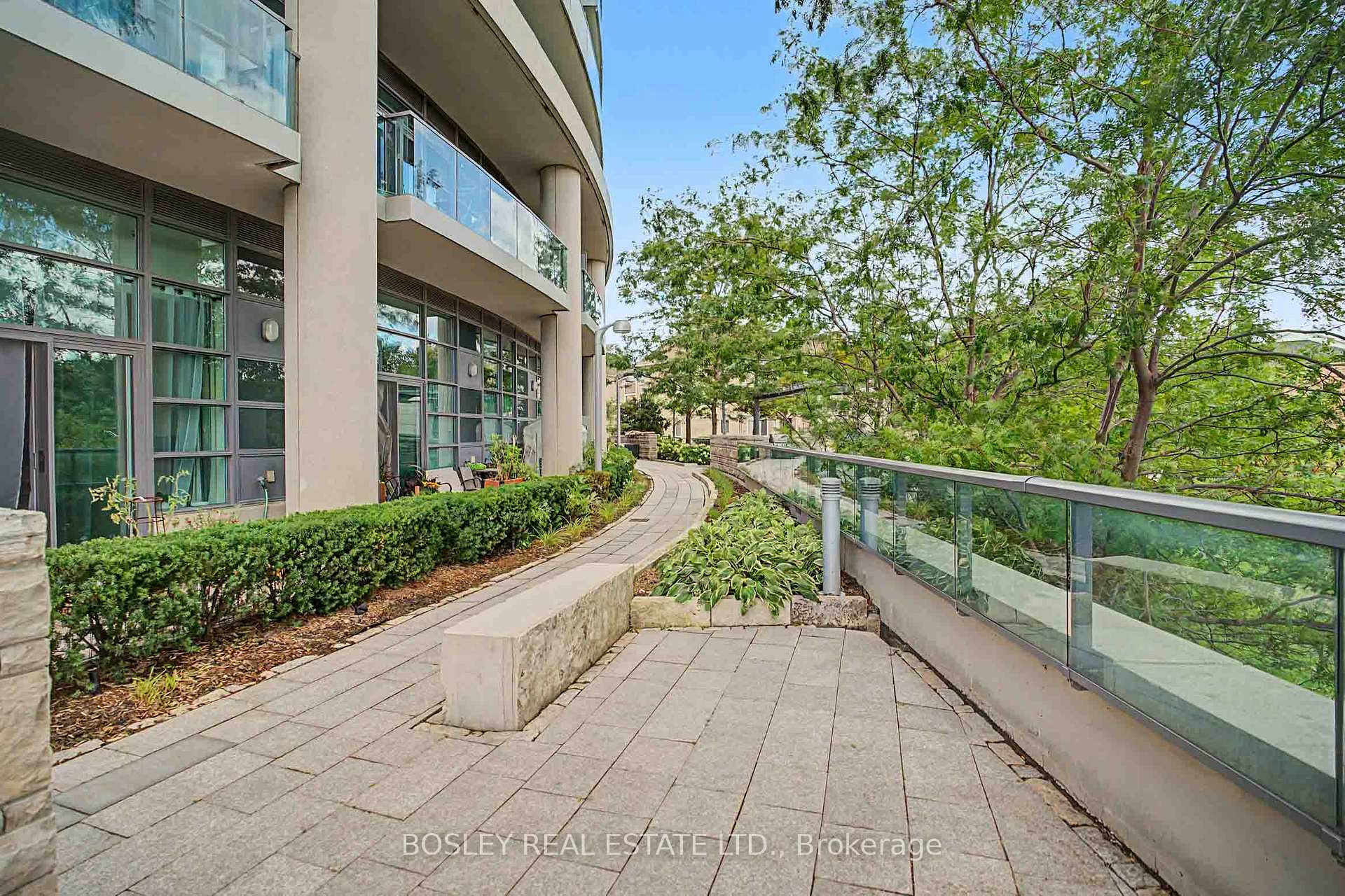 Photo 39 of Unit 125, 35 Brian Peck Crescent, Toronto, Leaside — HOMEH