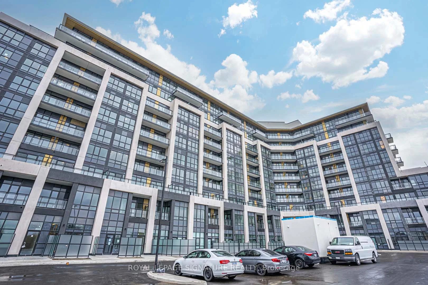 Photo 1 of Unit 708, 405 Dundas Street W, Oakville, Glenorchy — HOMEH