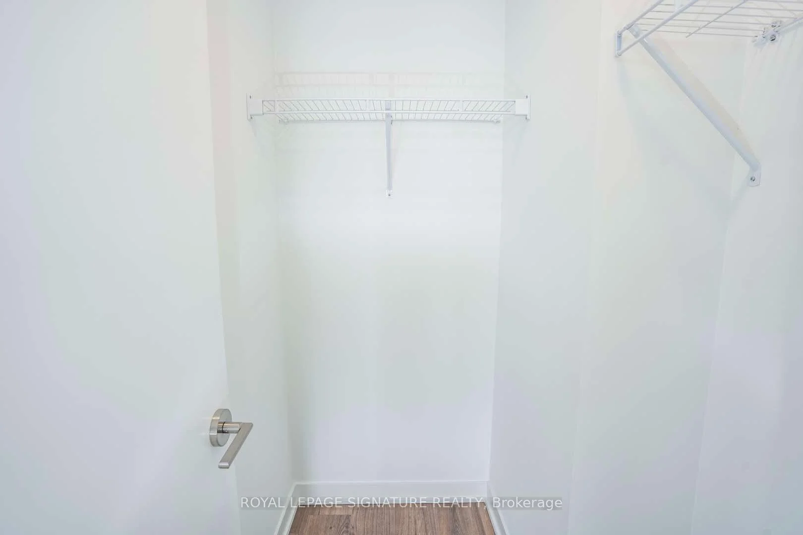 Photo 19 of Unit 708, 405 Dundas Street W, Oakville, Glenorchy — HOMEH