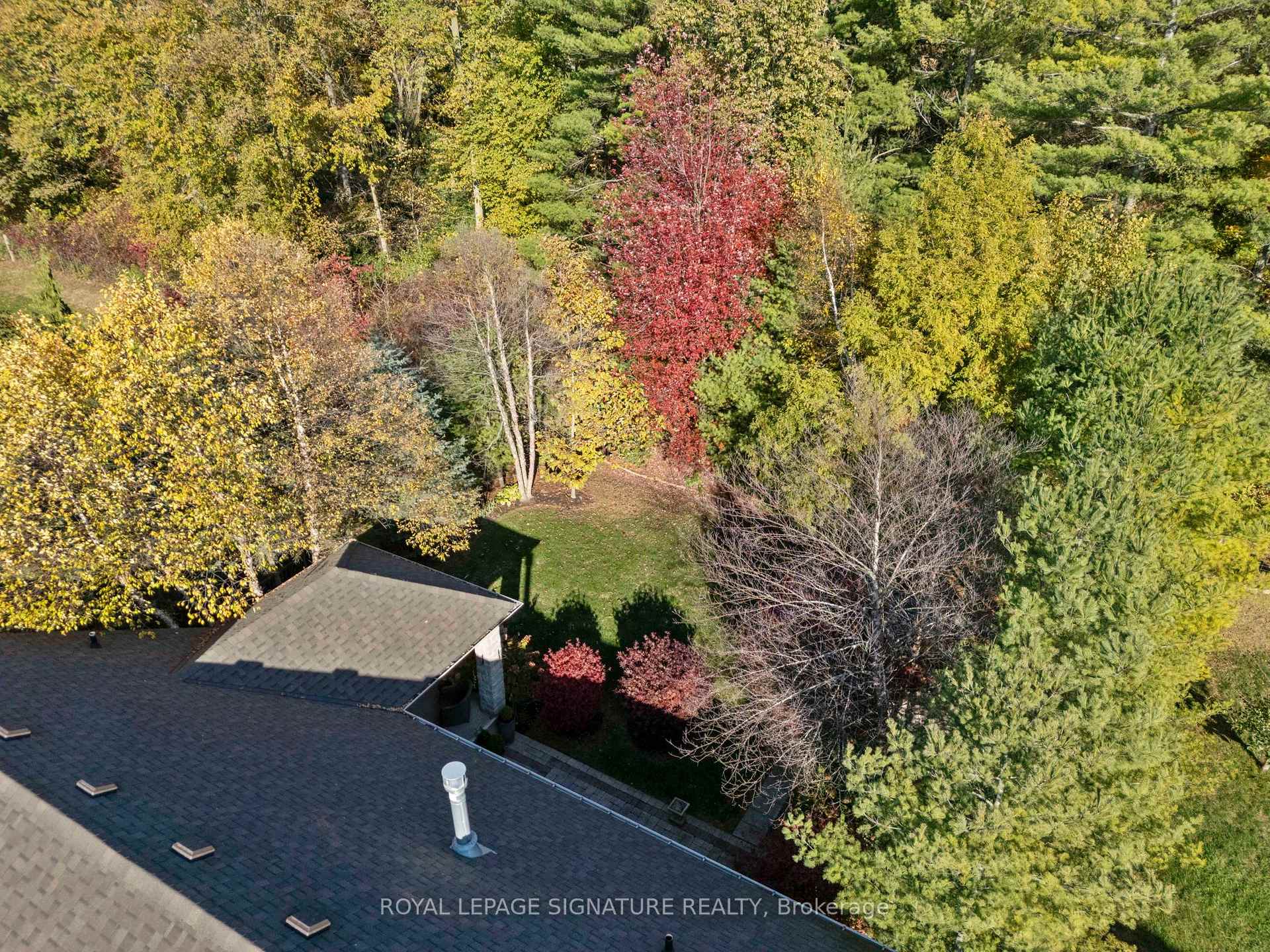 Photo 3 of 64 Newport Lane, Norfolk, Port Dover — HOMEH