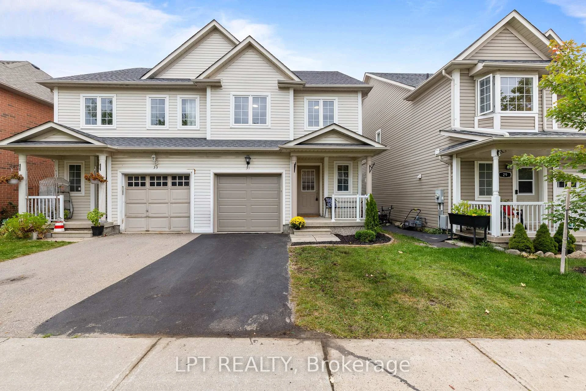 Photo 9 of 31 Laurendale Avenue, Georgina, Keswick South — HOMEH