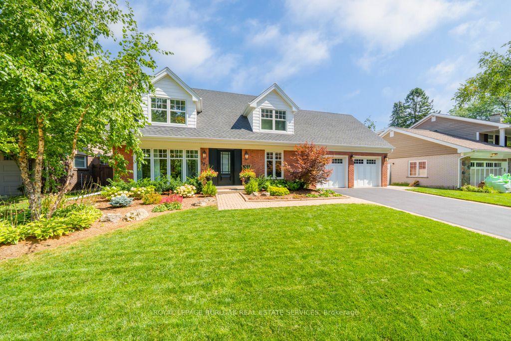 Photo 2 of 385 Rosslyn Drive, Burlington, Roseland — HOMEH