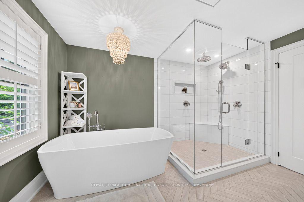 Photo 68 of 385 Rosslyn Drive, Burlington, Roseland — HOMEH