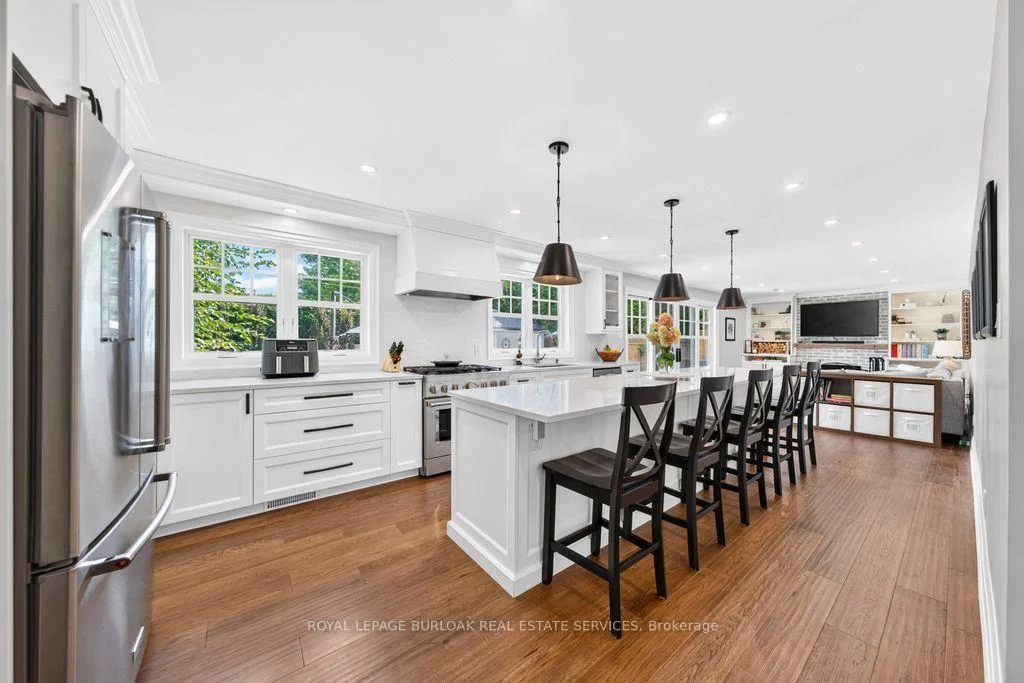 Photo 26 of 385 Rosslyn Drive, Burlington, Roseland — HOMEH