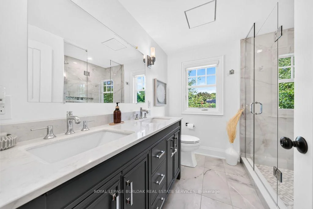 Photo 41 of 385 Rosslyn Drive, Burlington, Roseland — HOMEH