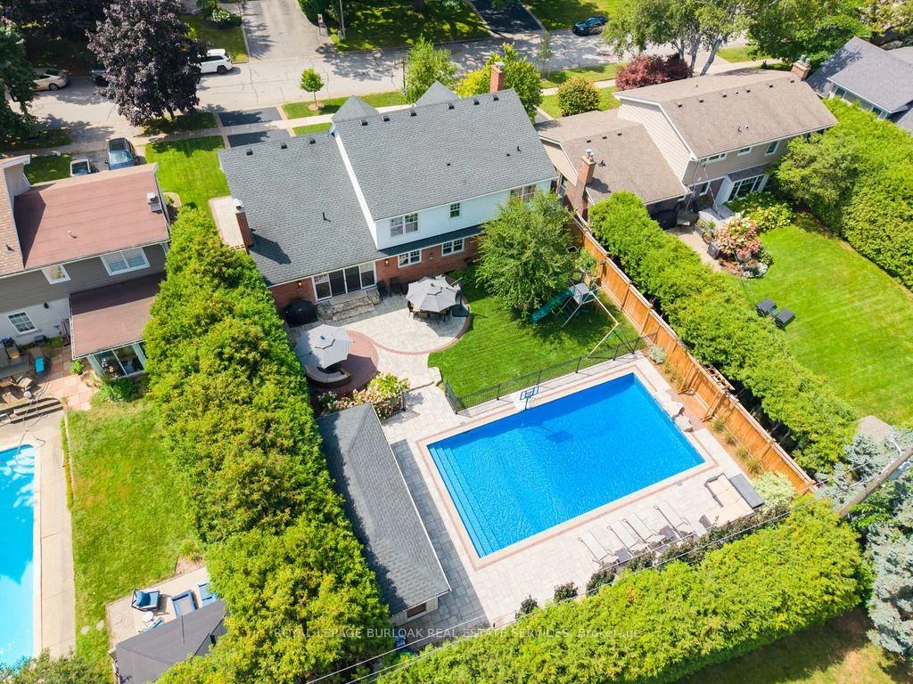 Photo 87 of 385 Rosslyn Drive, Burlington, Roseland — HOMEH