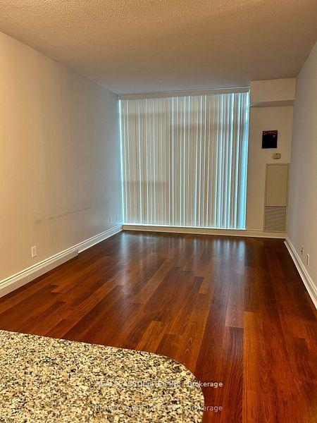 Photo 6 of Unit 922, 30 Clegg Road, Markham, Unionville — HOMEH