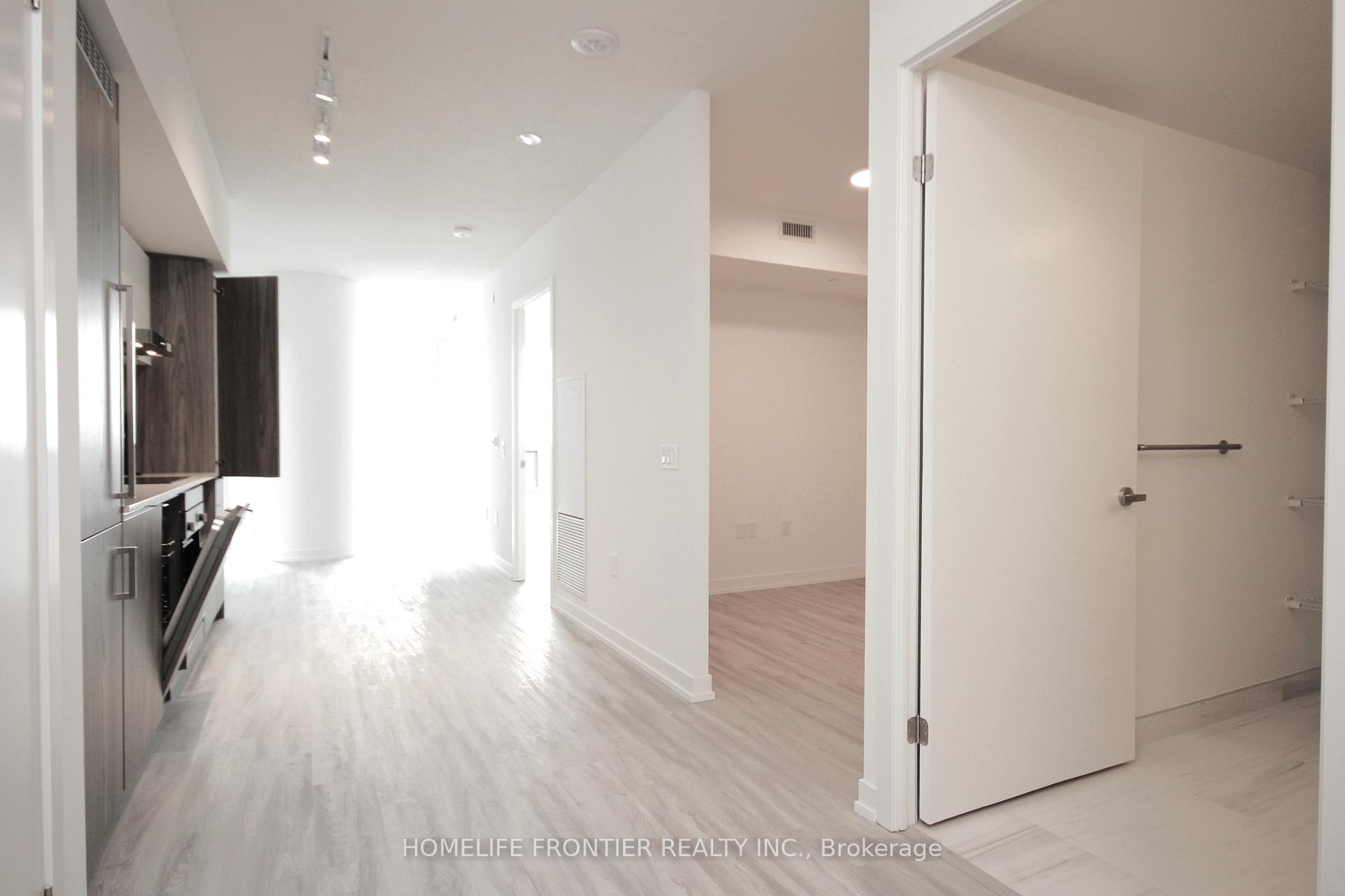 Photo 16 of Unit 2009, 55 Cooper Street, Toronto, Waterfront Communities — HOMEH
