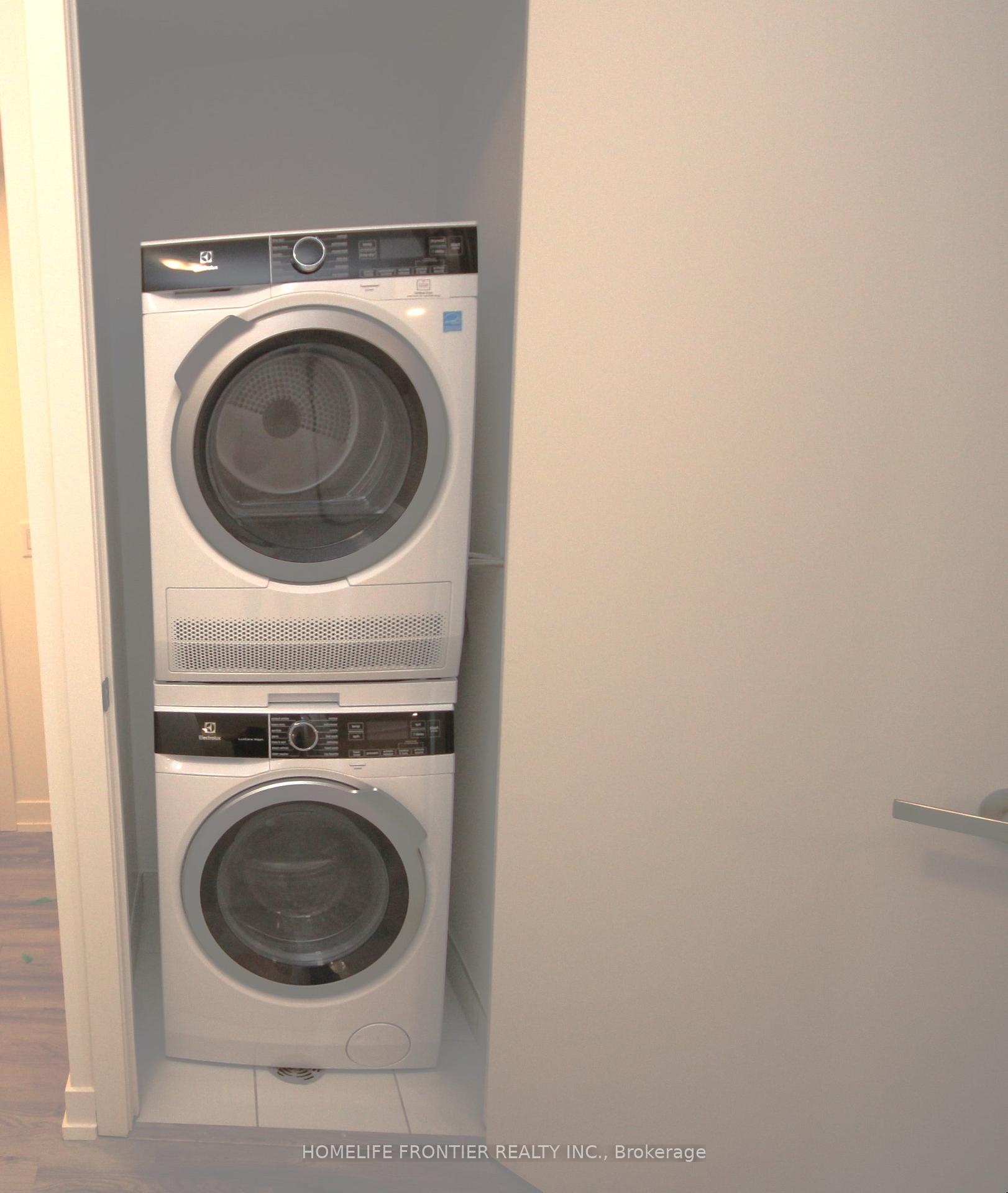 Photo 24 of Unit 2009, 55 Cooper Street, Toronto, Waterfront Communities — HOMEH