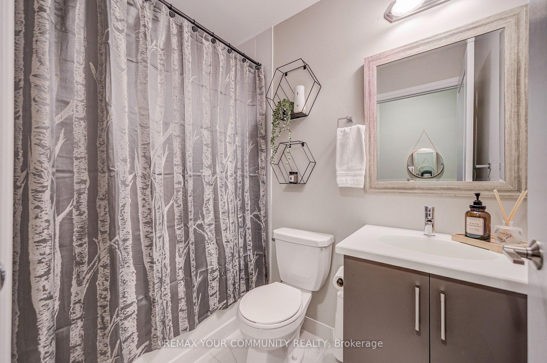 Photo 6 of Unit 308, 555 William Graham Drive, Aurora, Rural Aurora — HOMEH