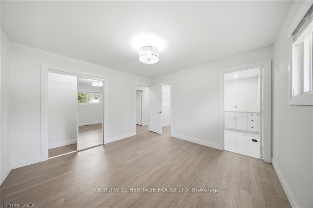 Photo 17 of 360 Bishopsgate Road, Brant, Burford — HOMEH