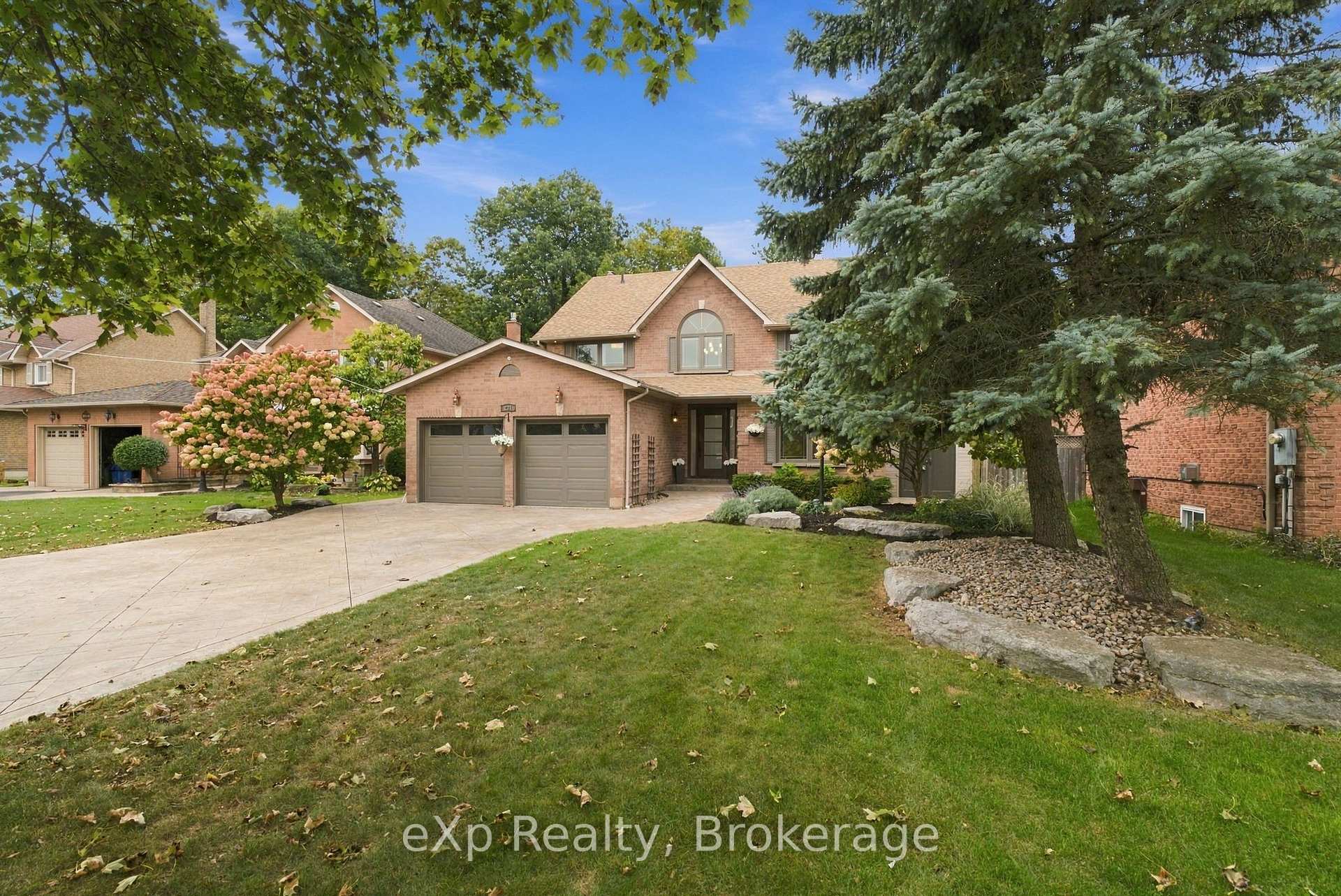 Photo 6 of 237 Lake Driveway, Ajax, South West — HOMEH