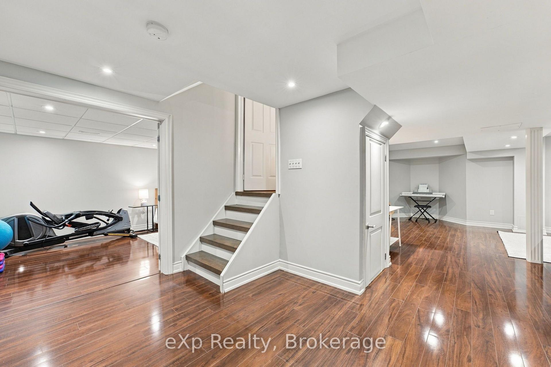 Photo 35 of 237 Lake Driveway, Ajax, South West — HOMEH