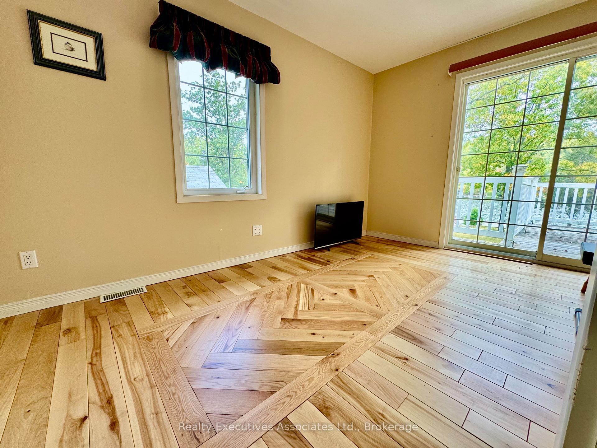 Photo 26 of 345 Hillside Drive, Trent Hills, Rural Trent Hills — HOMEH