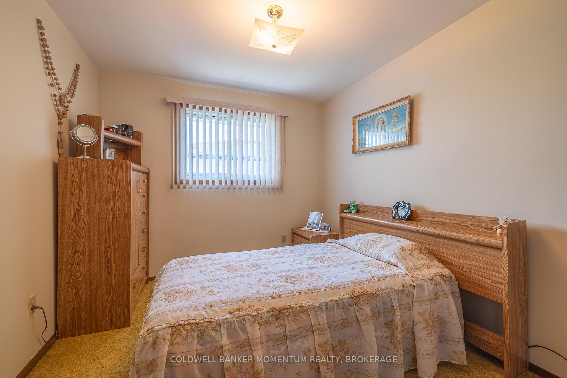 Photo 22 of 4177 Brookdale Drive, Niagara Falls, Ascot — HOMEH