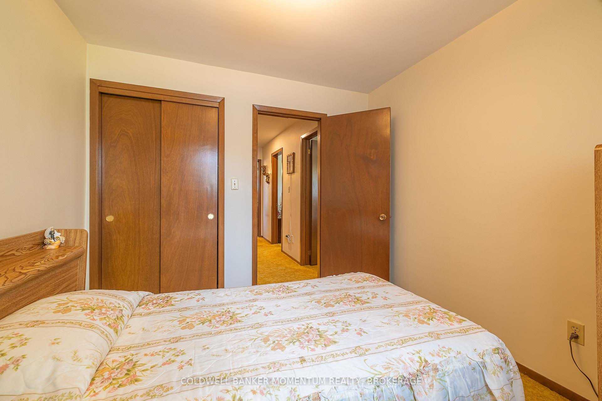 Photo 23 of 4177 Brookdale Drive, Niagara Falls, Ascot — HOMEH