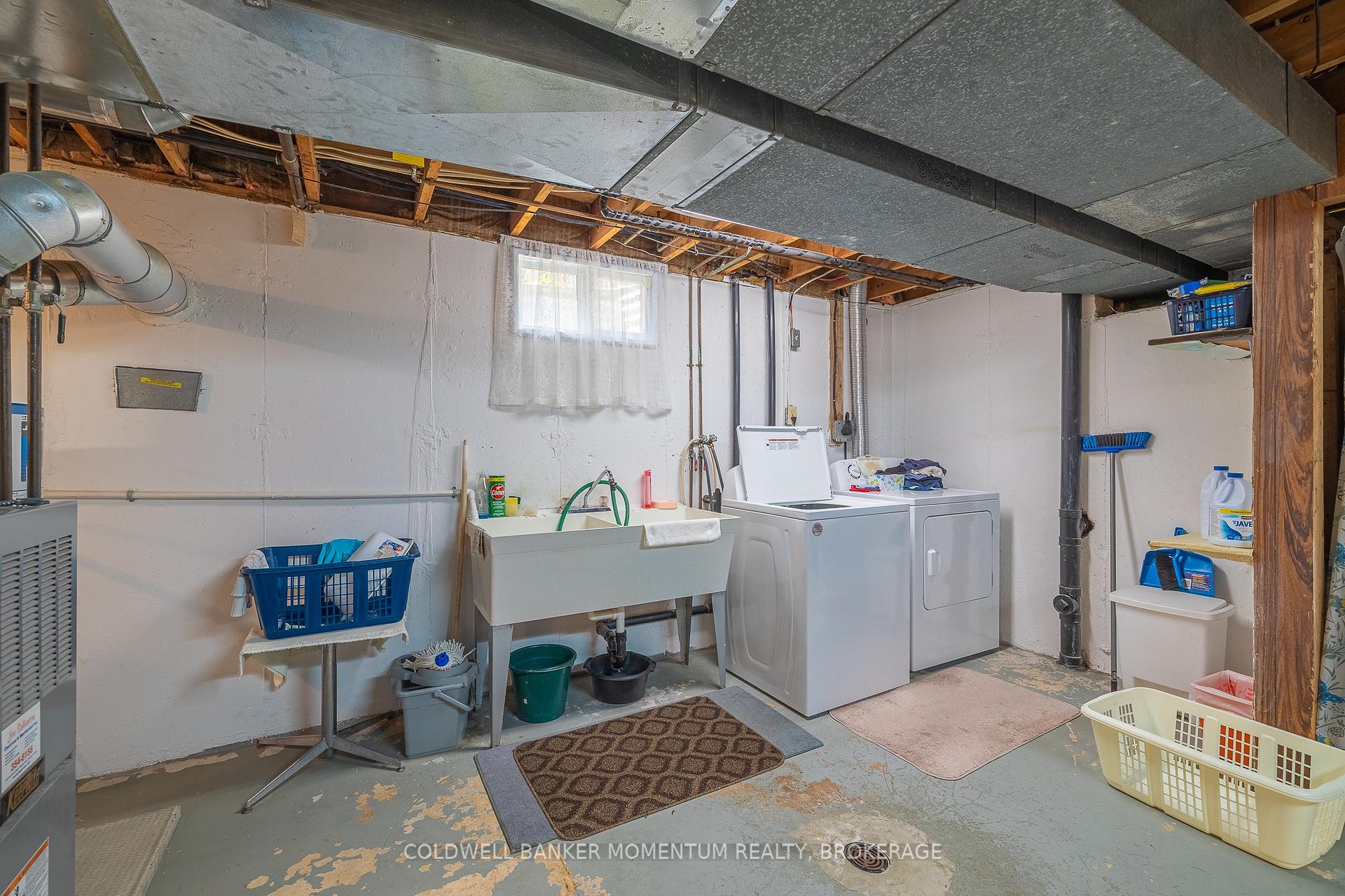 Photo 38 of 4177 Brookdale Drive, Niagara Falls, Ascot — HOMEH