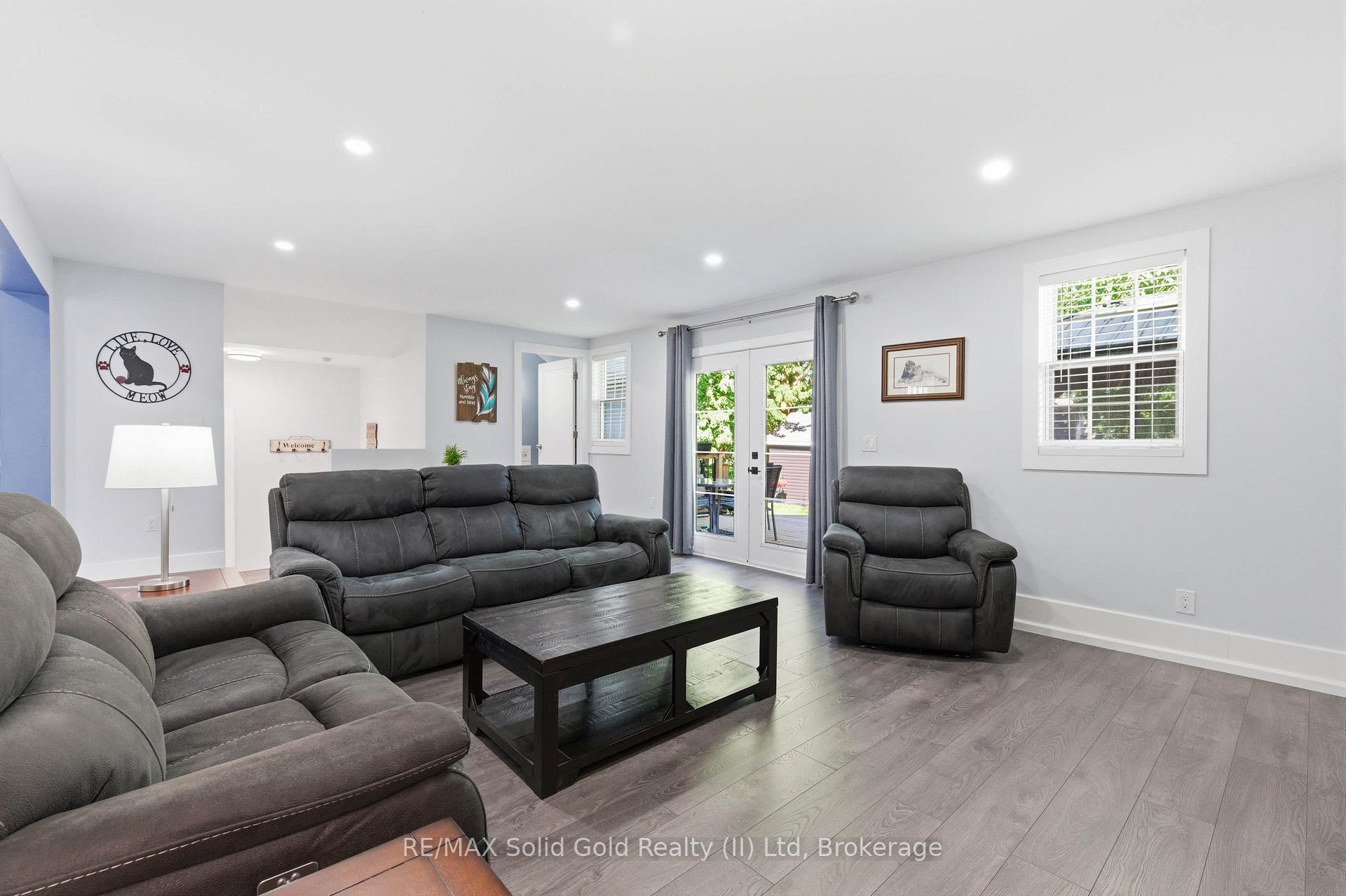 Photo 22 of 199 Winstanley Street, North Perth, Monkton — HOMEH