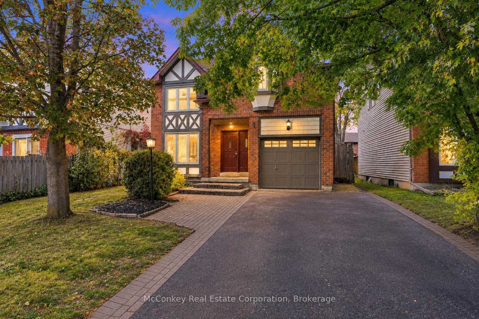 Photo of 460 Cardinal Drive
