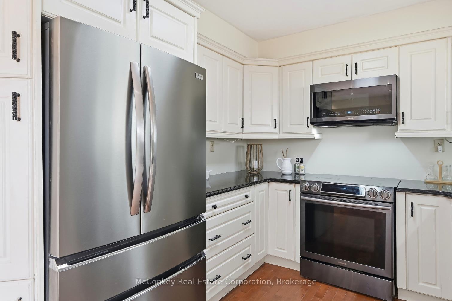 Photo 13 of 460 Cardinal Drive, Peterborough, Ashburnham Ward 4 — HOMEH