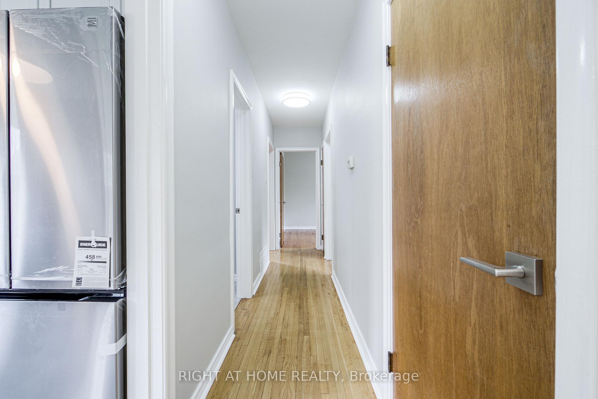 Photo 18 of 11 Fareham Crescent, Scarborough, Guildwood — HOMEH