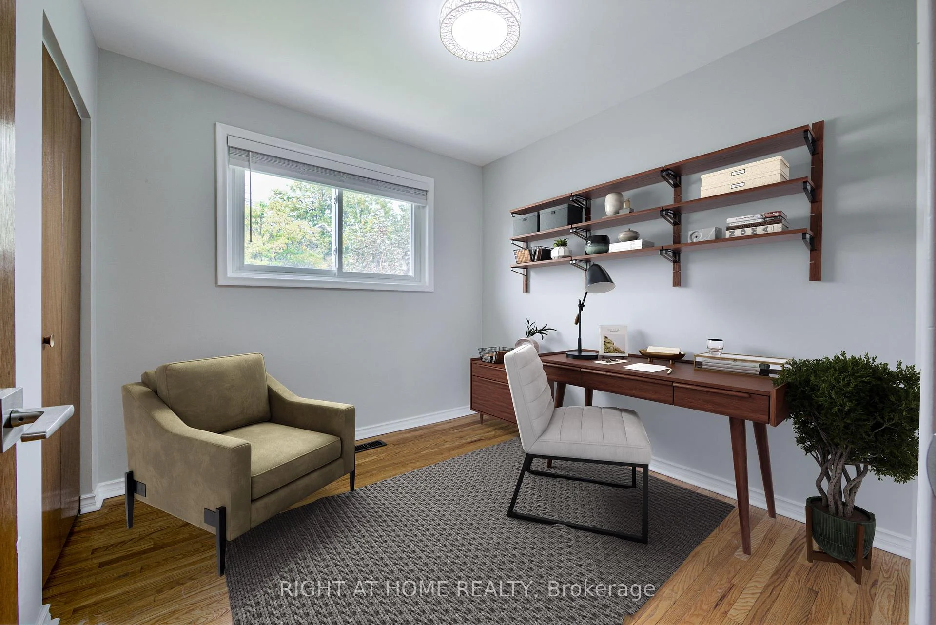 Photo 9 of 11 Fareham Crescent, Scarborough, Guildwood — HOMEH