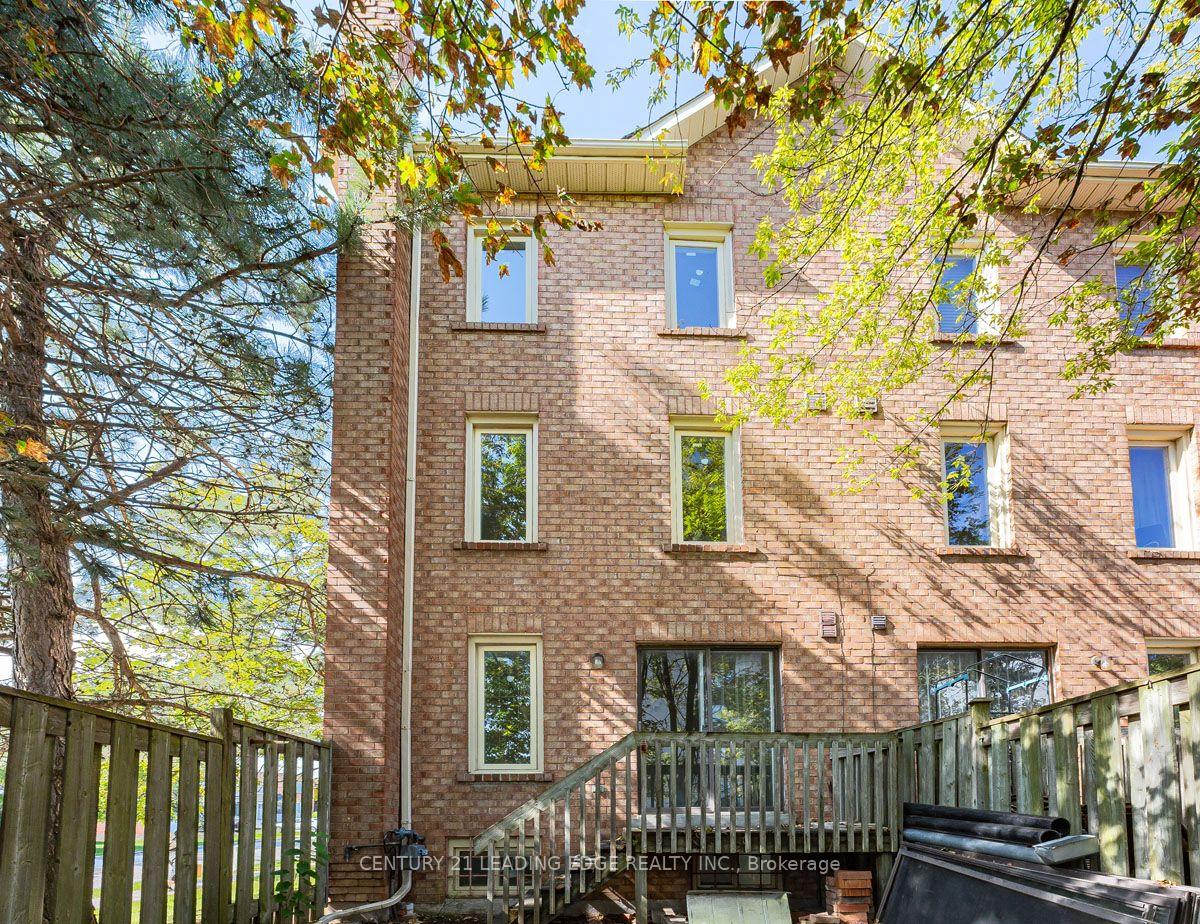 Photo 23 of Unit 1, 3 Reidmount Avenue, Scarborough, Agincourt South-Malvern West — HOMEH