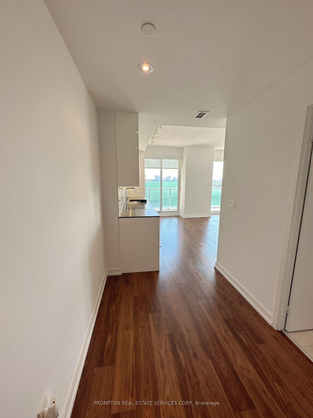 Photo 17 of Unit 310, 115 McMahon Drive, North York, Bayview Village — HOMEH