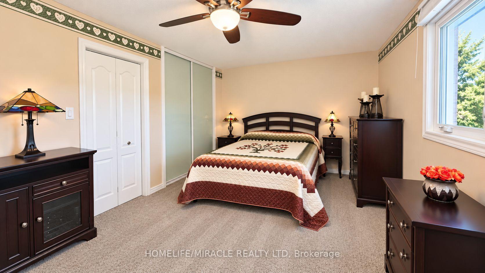 Photo 10 of 22 Murdoch Drive, Brampton, Northwood Park — HOMEH