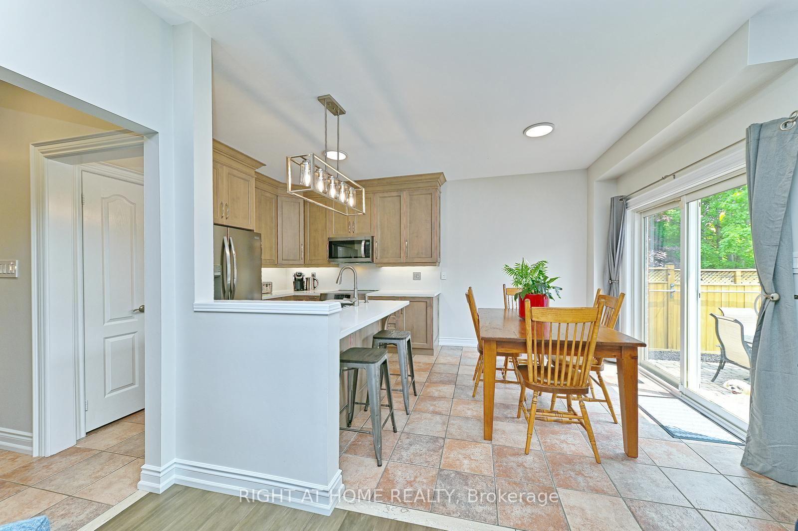Photo 27 of 65 Baybrook Road, Brampton, Snelgrove — HOMEH