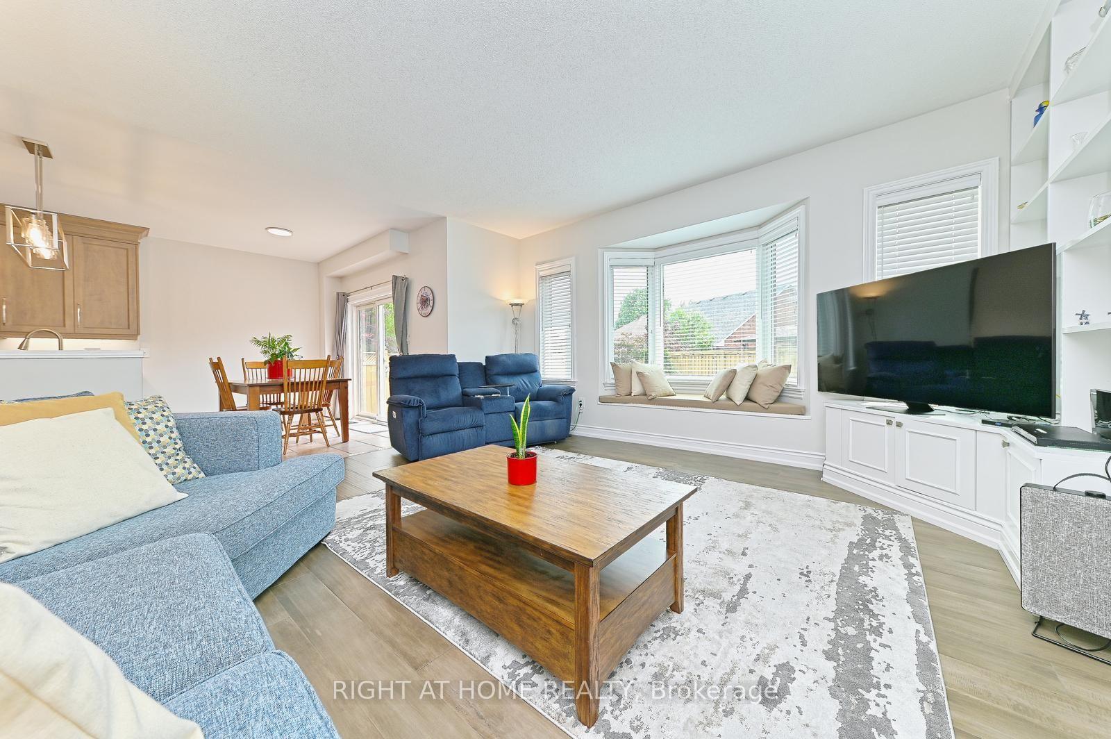 Photo 31 of 65 Baybrook Road, Brampton, Snelgrove — HOMEH