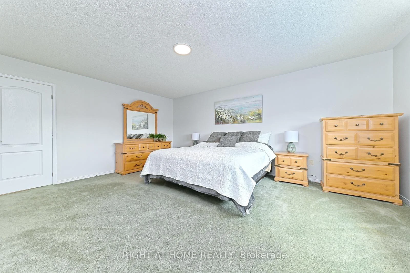 Photo 38 of 65 Baybrook Road, Brampton, Snelgrove — HOMEH