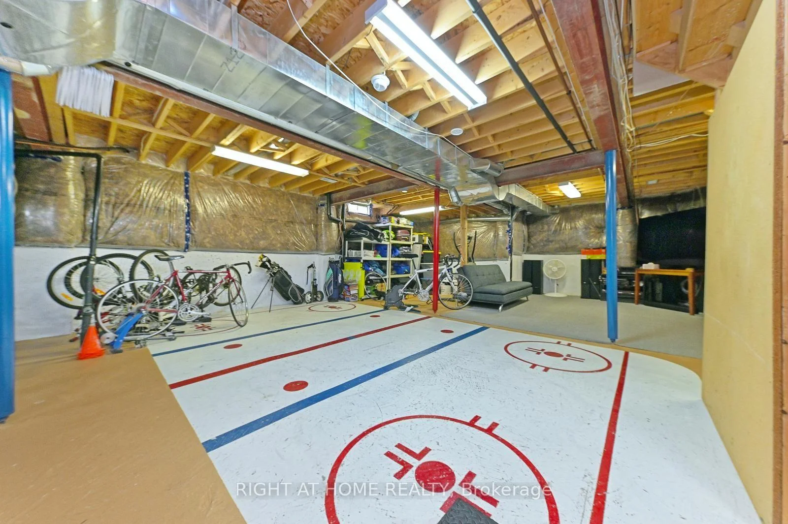 Photo 54 of 65 Baybrook Road, Brampton, Snelgrove — HOMEH