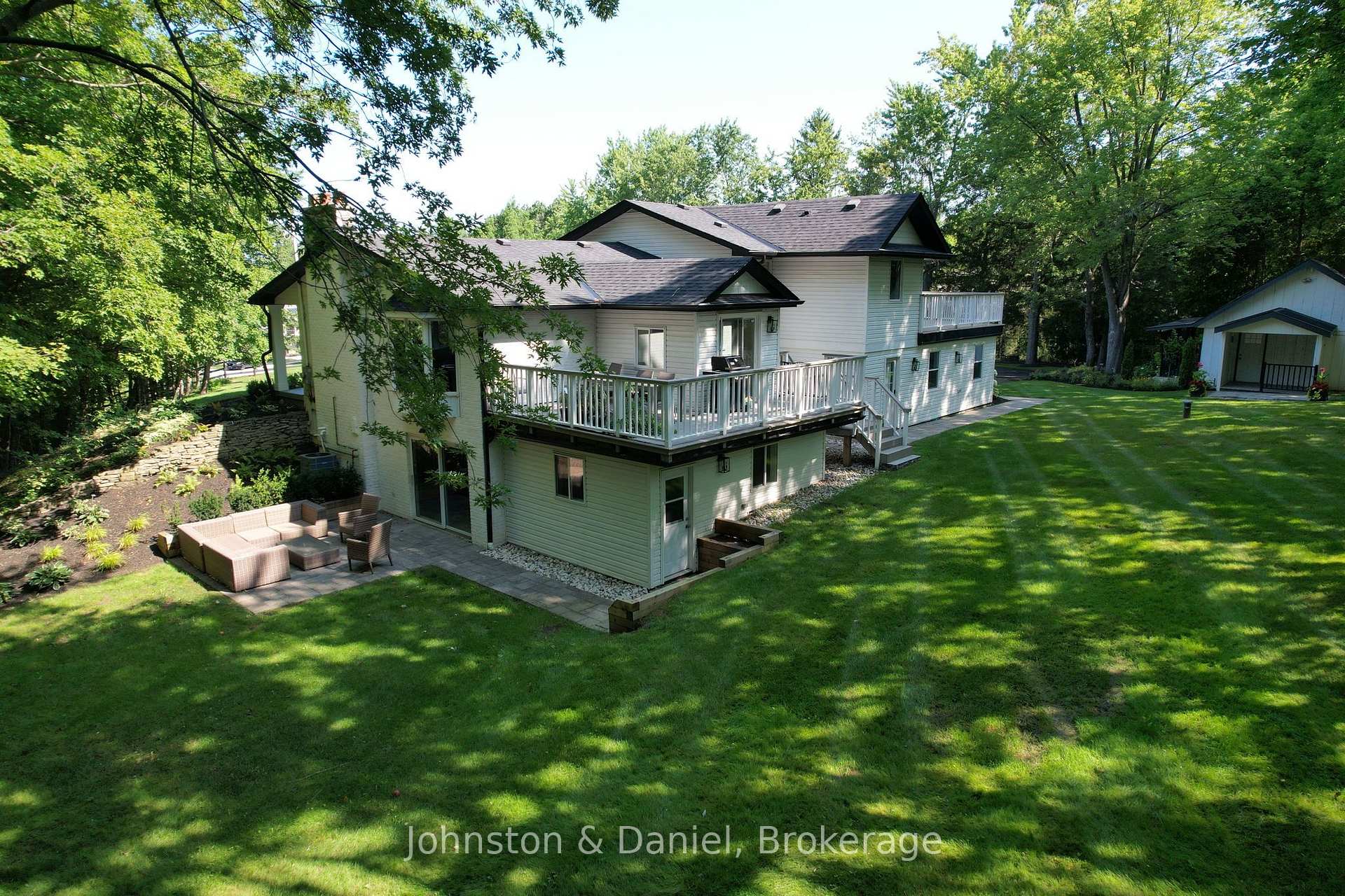 Photo 9 of 2340 Britannia Road, Burlington, Rural Burlington — HOMEH