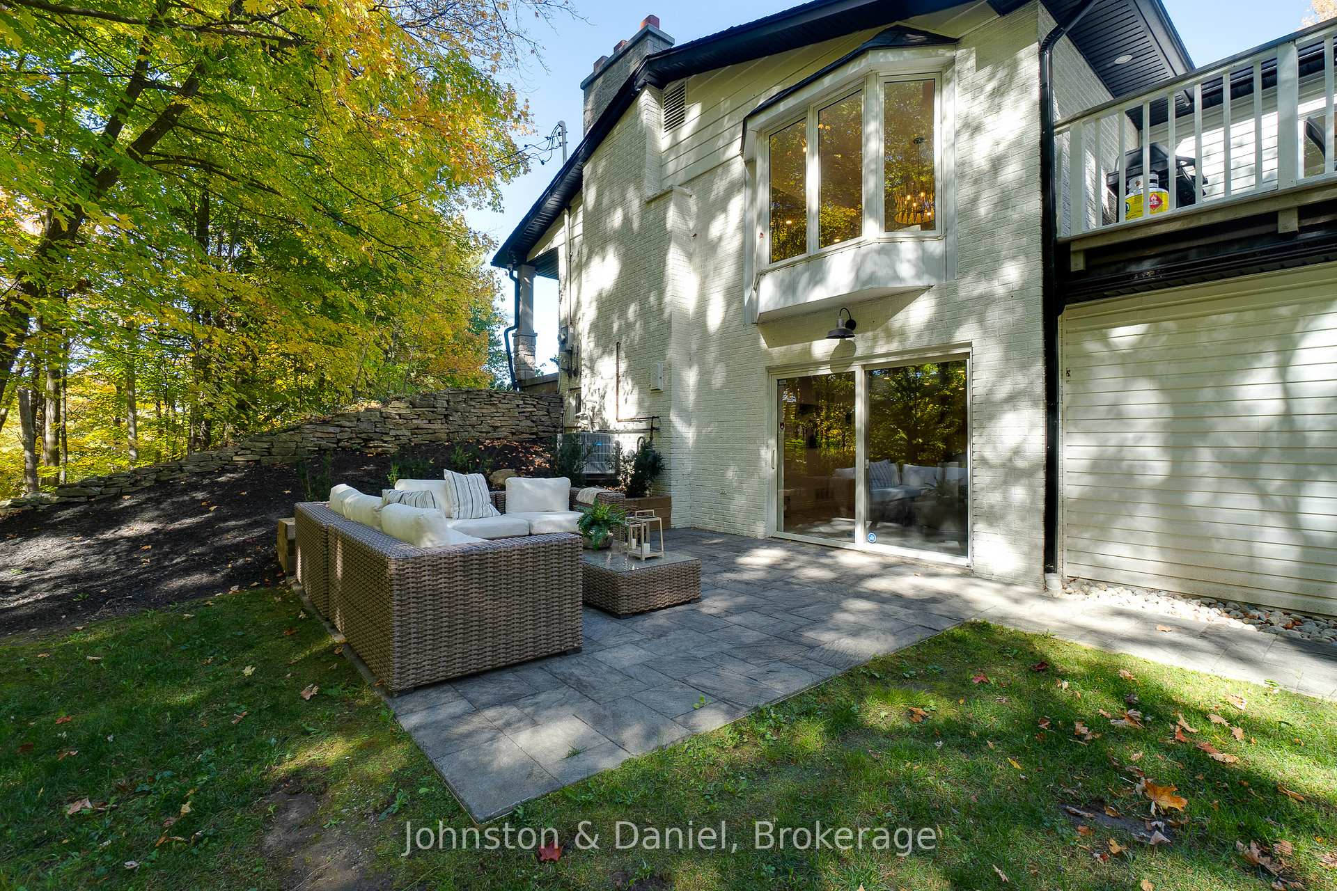 Photo 10 of 2340 Britannia Road, Burlington, Rural Burlington — HOMEH