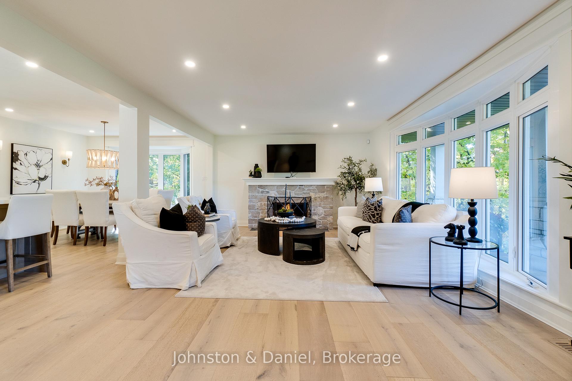 Photo 13 of 2340 Britannia Road, Burlington, Rural Burlington — HOMEH