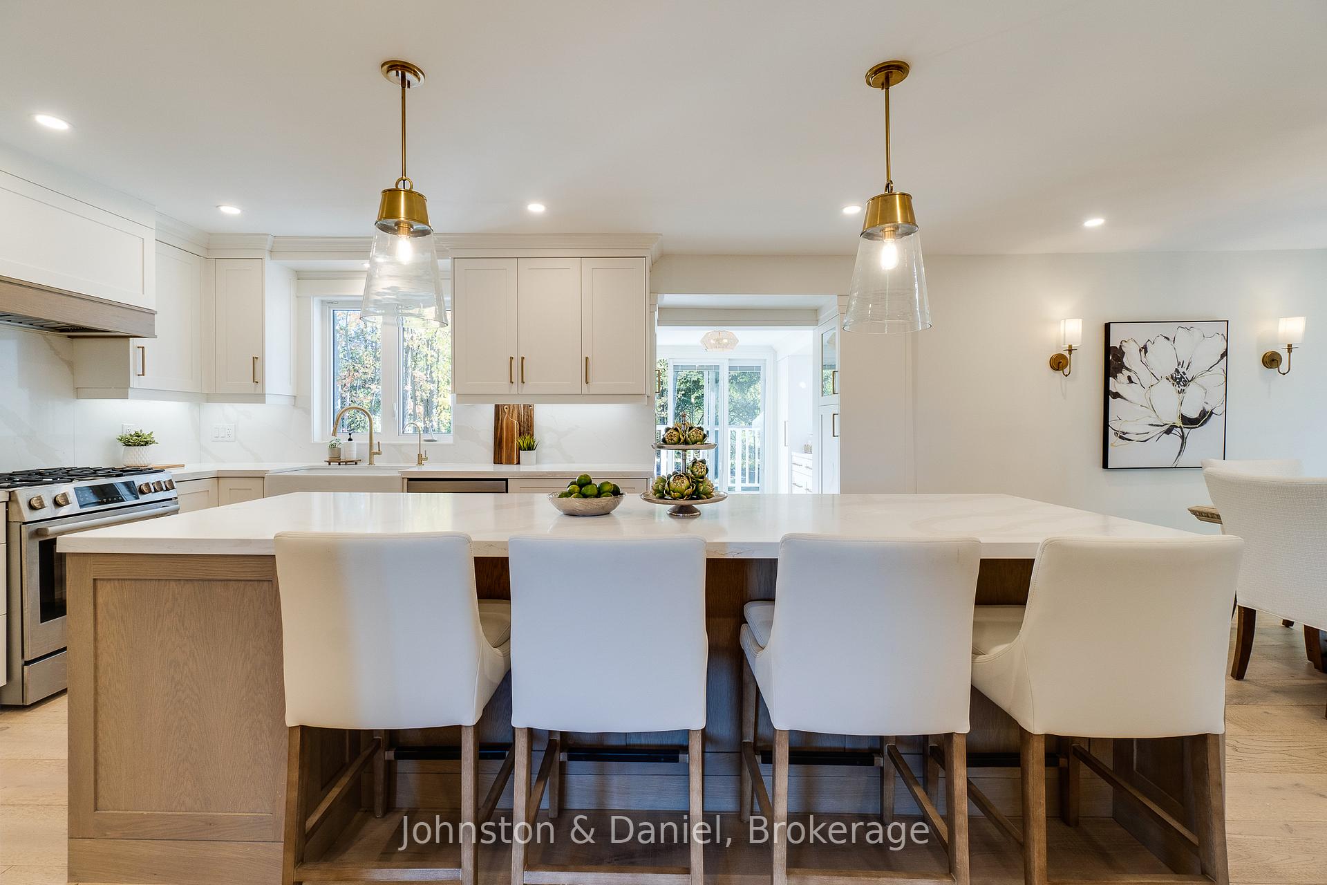 Photo 18 of 2340 Britannia Road, Burlington, Rural Burlington — HOMEH