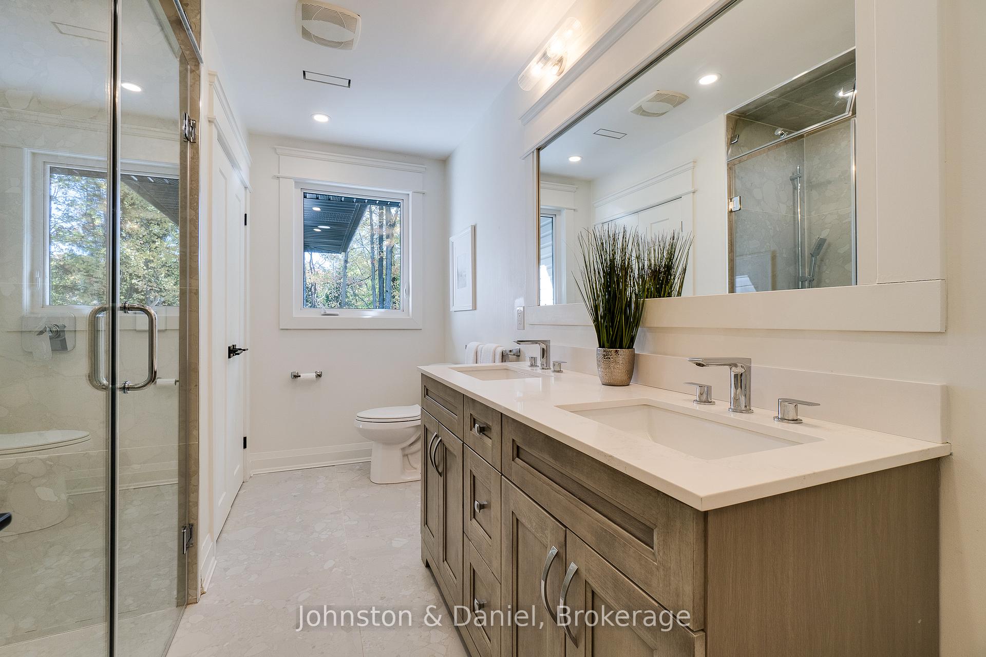 Photo 33 of 2340 Britannia Road, Burlington, Rural Burlington — HOMEH