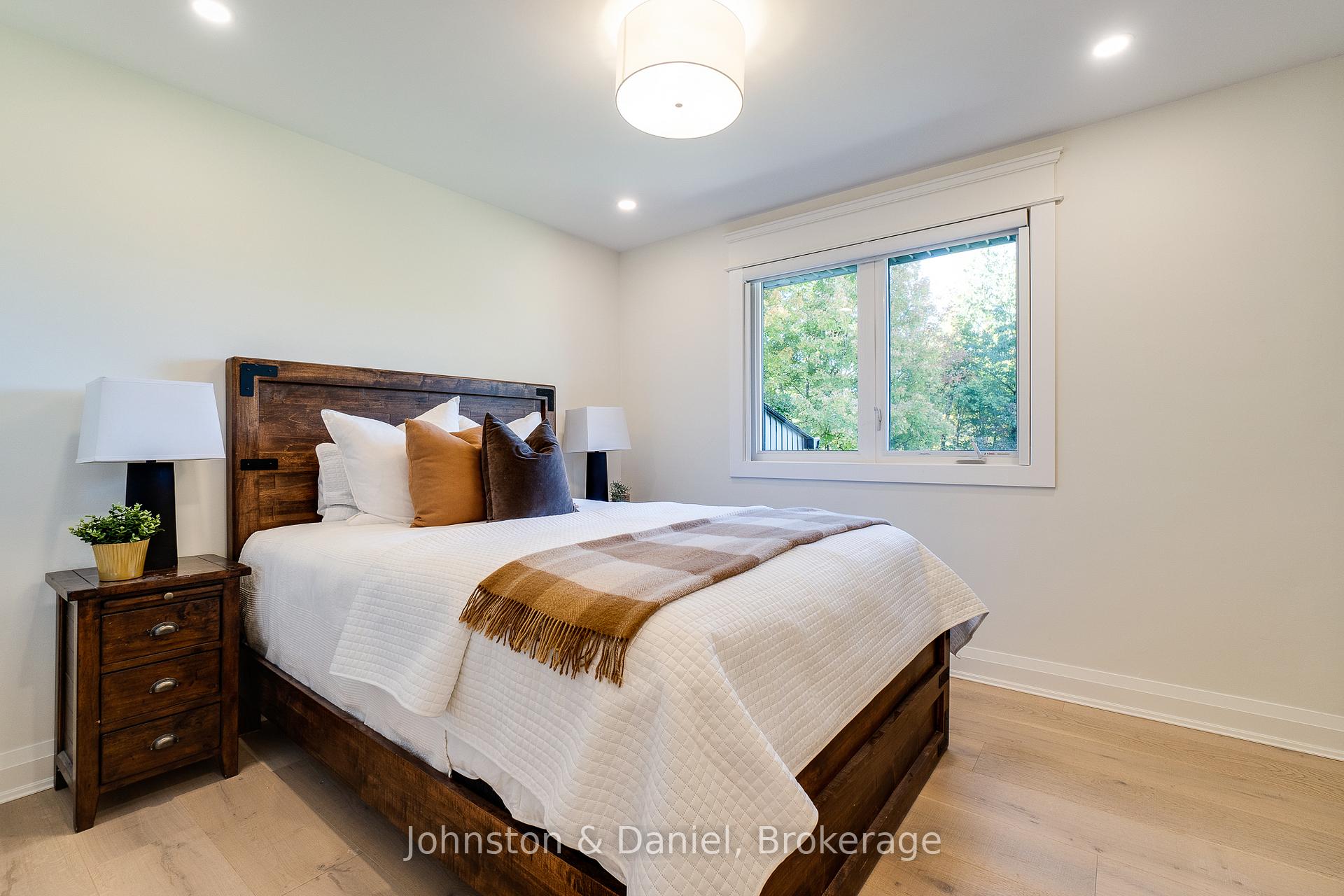 Photo 34 of 2340 Britannia Road, Burlington, Rural Burlington — HOMEH