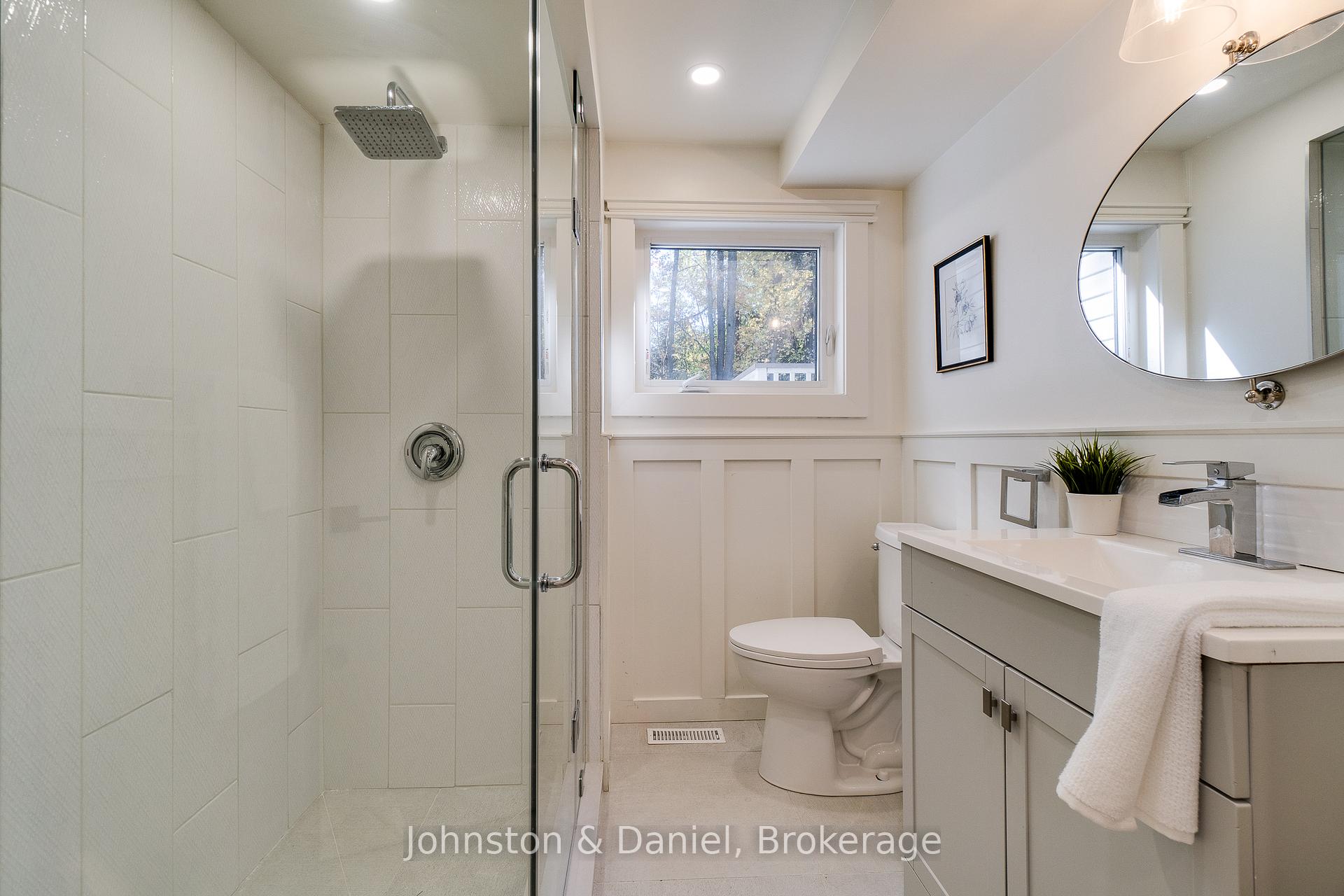 Photo 37 of 2340 Britannia Road, Burlington, Rural Burlington — HOMEH