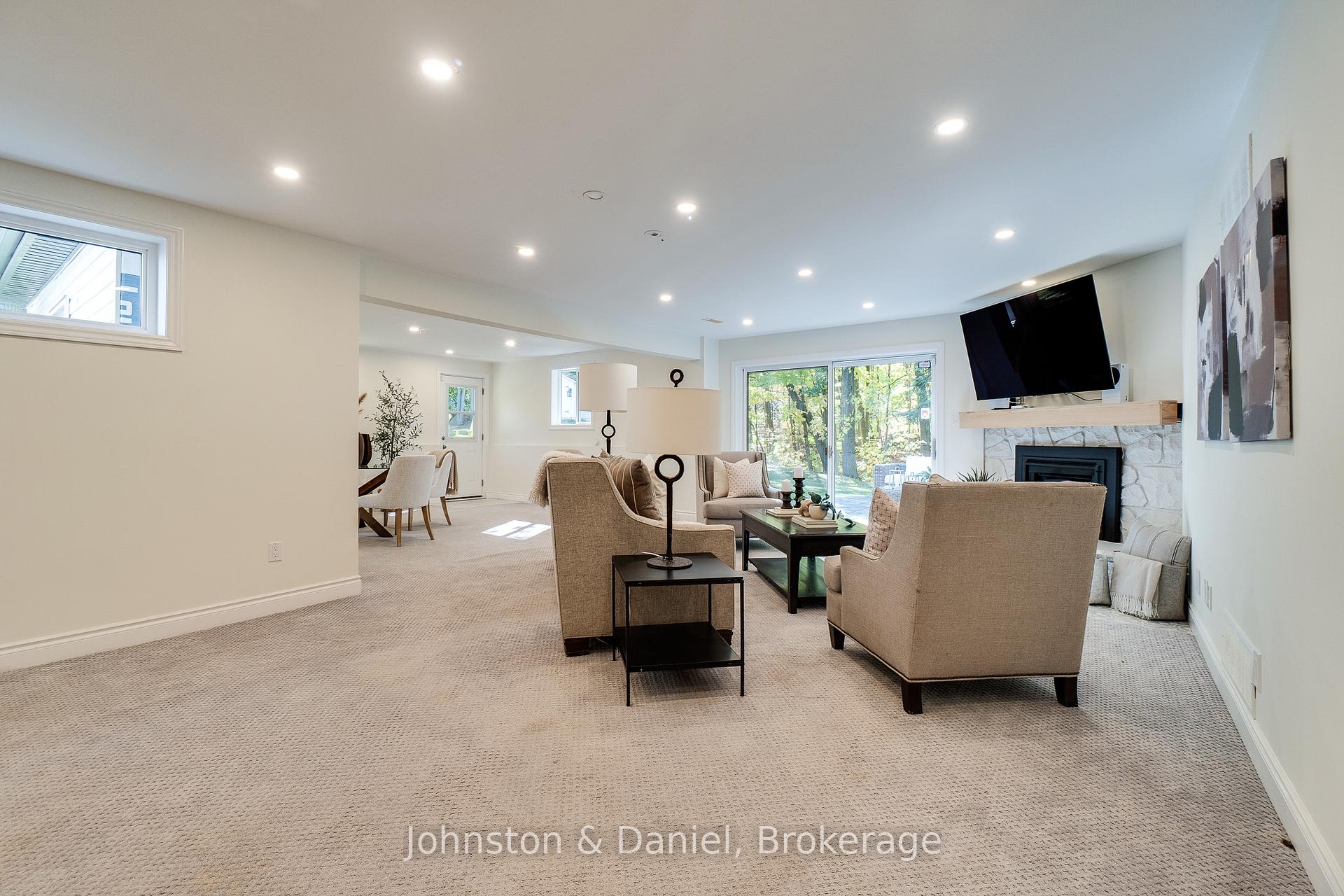Photo 40 of 2340 Britannia Road, Burlington, Rural Burlington — HOMEH
