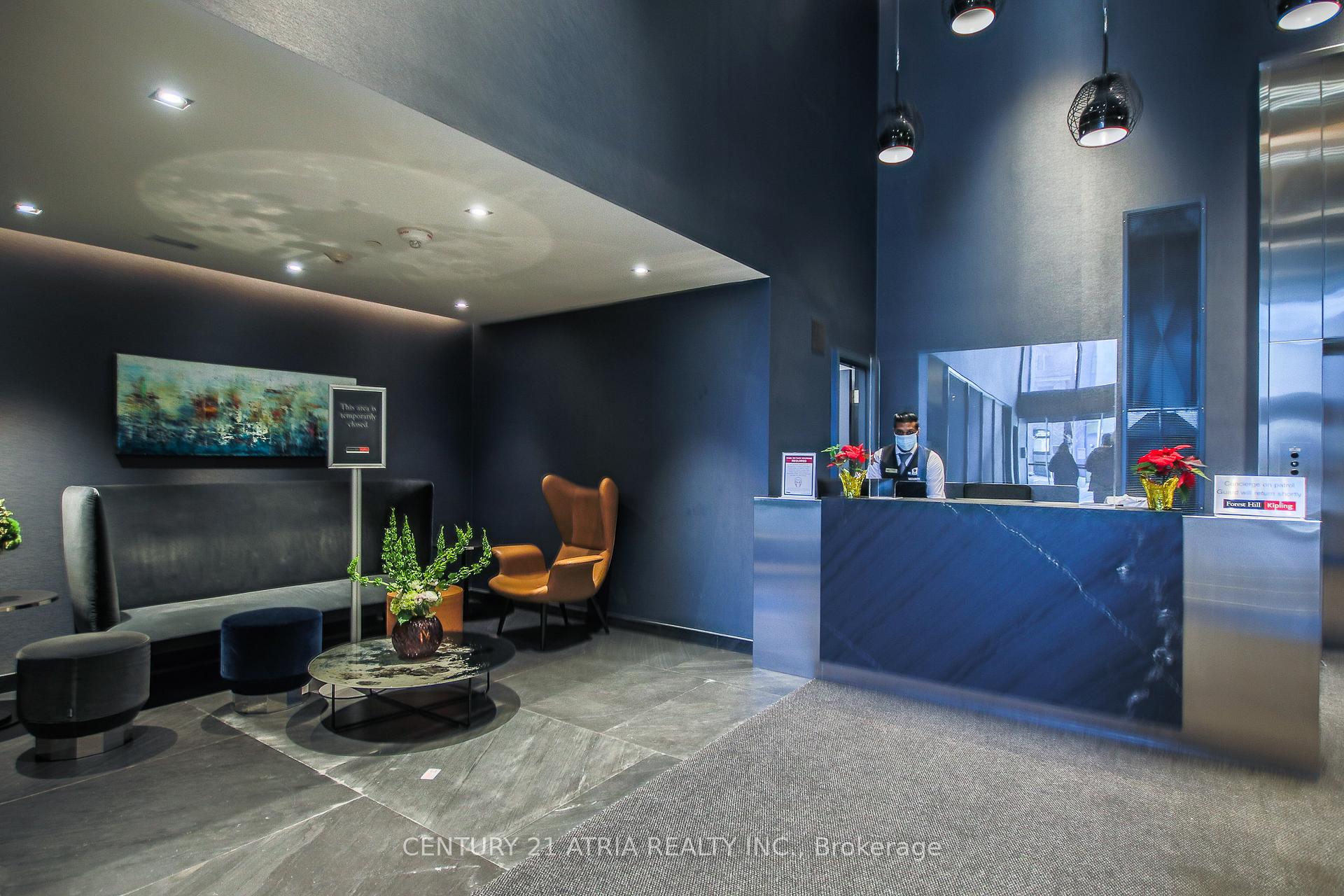 Photo 4 of Unit 2110, 28 Wellesley Street E, Toronto, Church-Yonge Corridor — HOMEH
