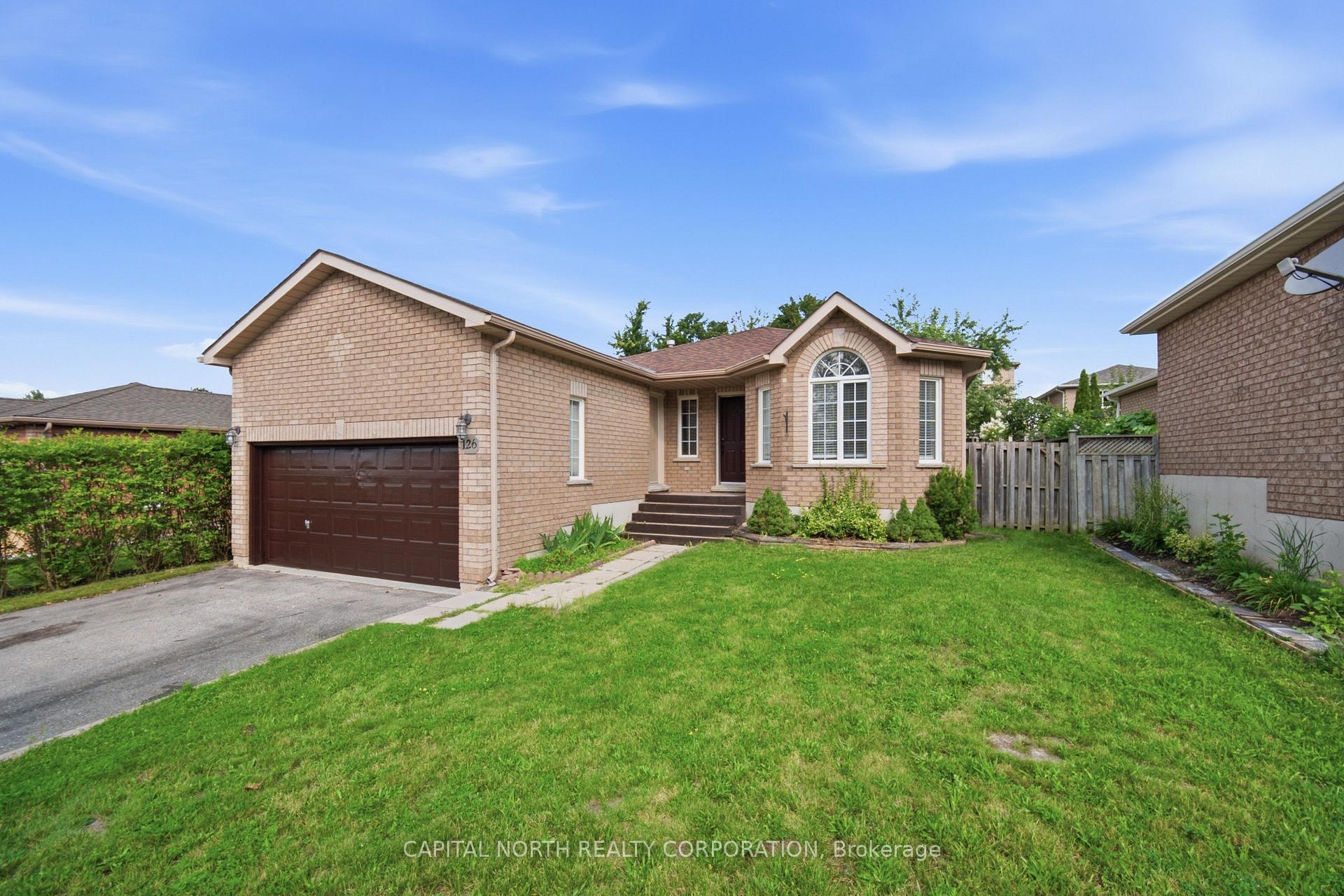 Photo 2 of 126 Marsellus Drive, Barrie, Holly — HOMEH