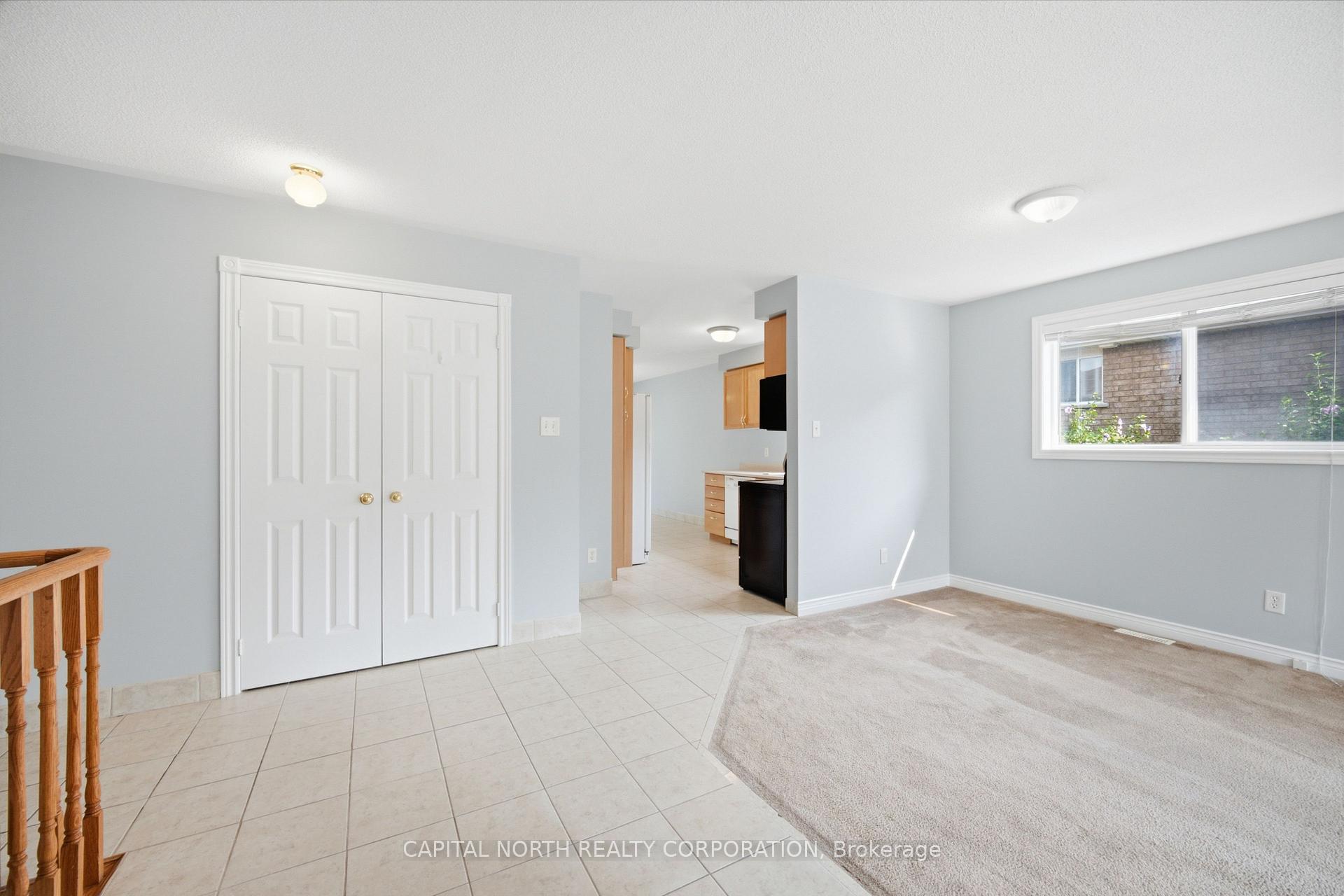 Photo 5 of 126 Marsellus Drive, Barrie, Holly — HOMEH